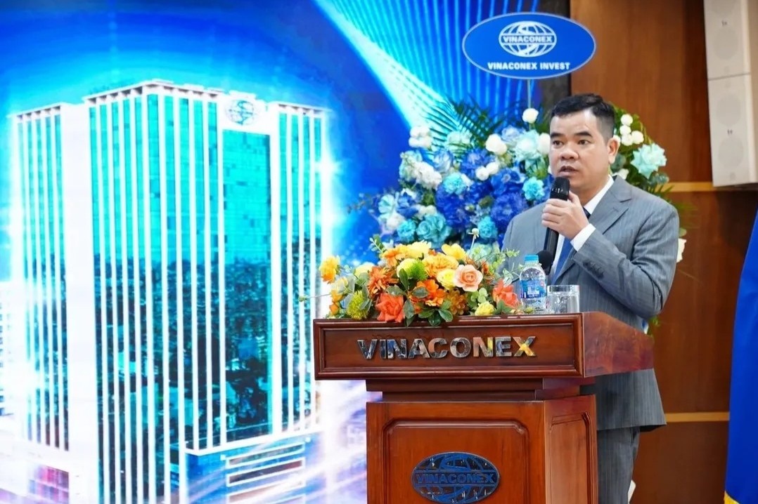 Nguoi co lien quan Vinaconex ngoi 'ghe nong' tai Giay Thuong Dinh hinh anh