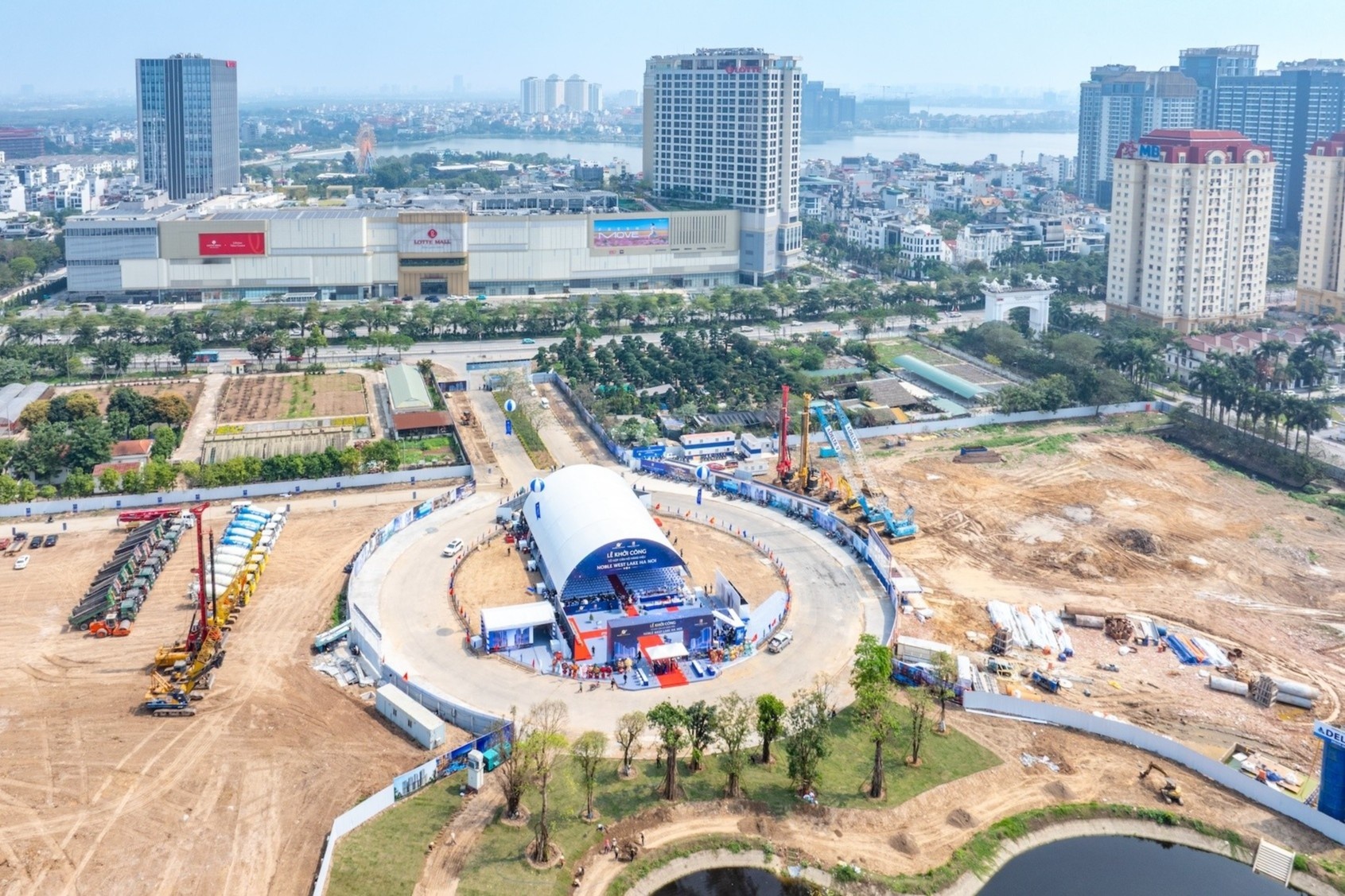 Sunshine Group vua khoi cong 3 du an tren 'dat vang' Ha Noi hinh anh