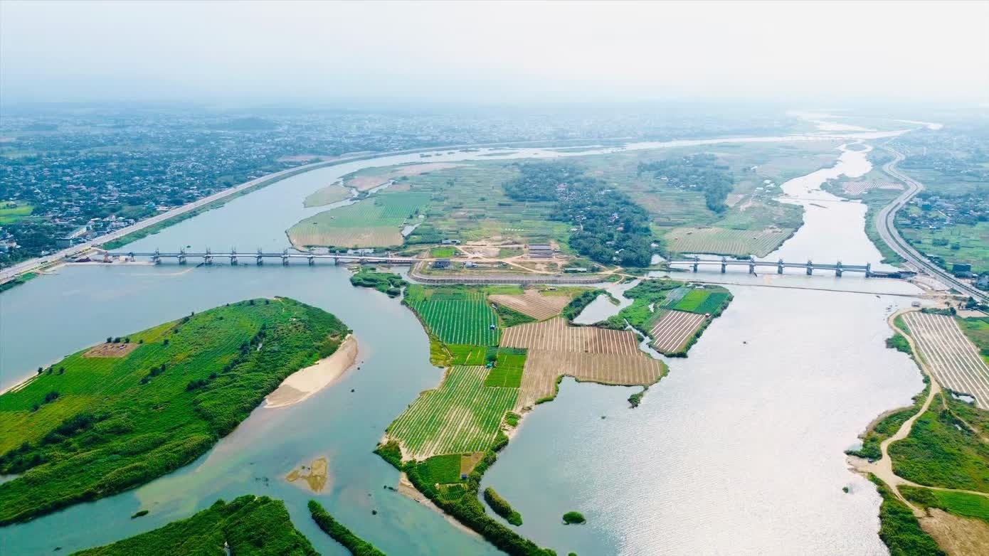 Doanh nghiep lien quan Sun Group lam du an gan 10.000 ty o Quang Ngai hinh anh