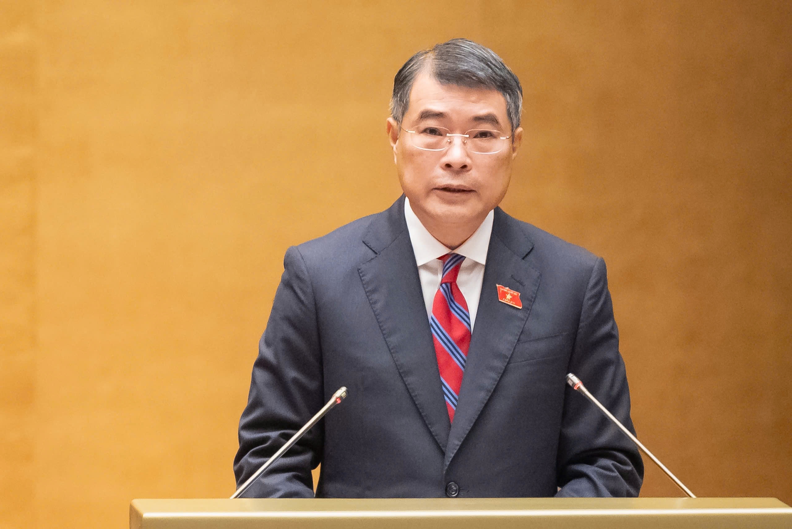 Thu tuong Le Minh Hung lan dau trinh bay ke hoach phat trien kinh te hinh anh