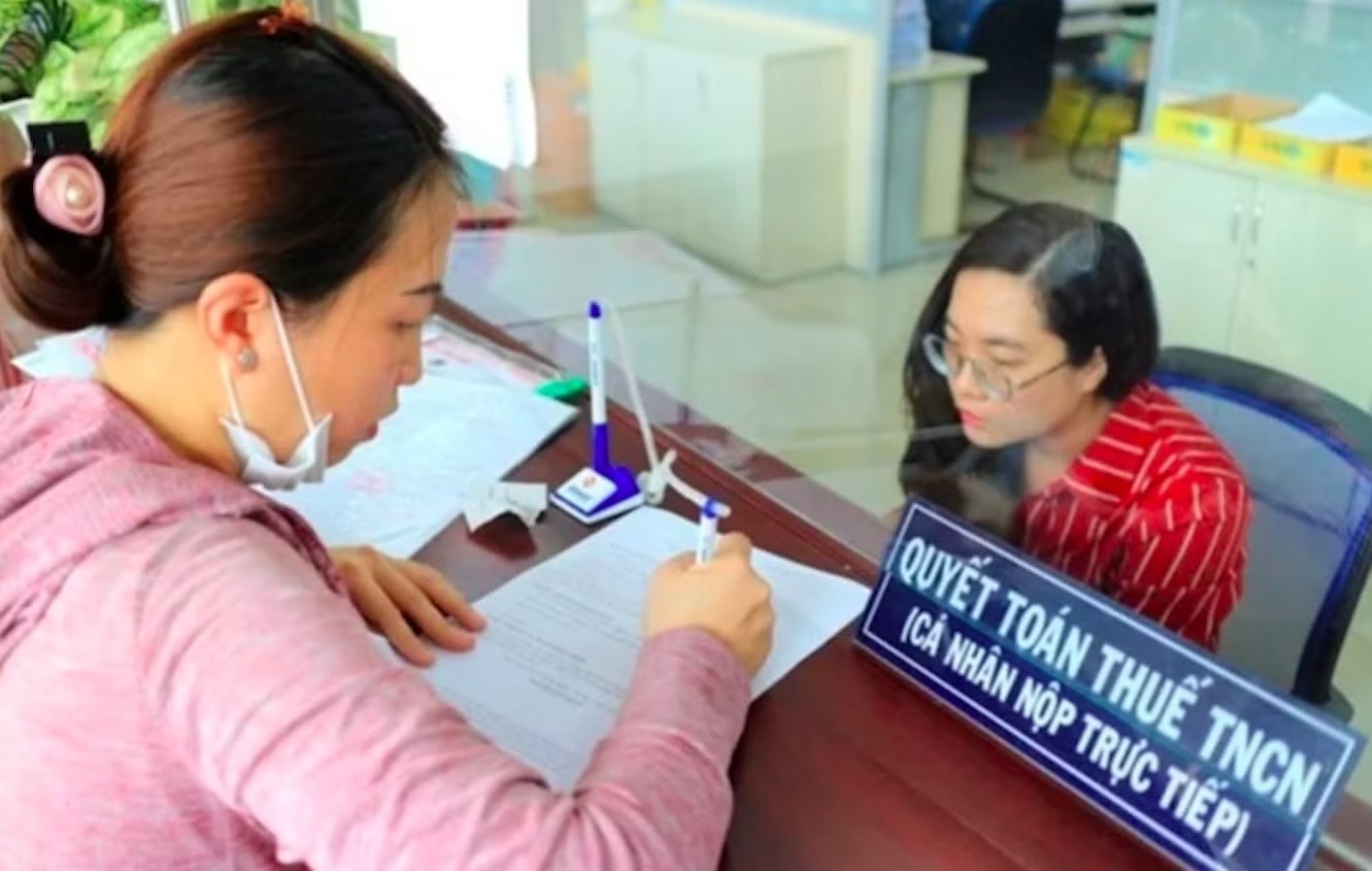 Quyet toan thue thu nhap ca nhan: Lam gi de khong bi phat? hinh anh