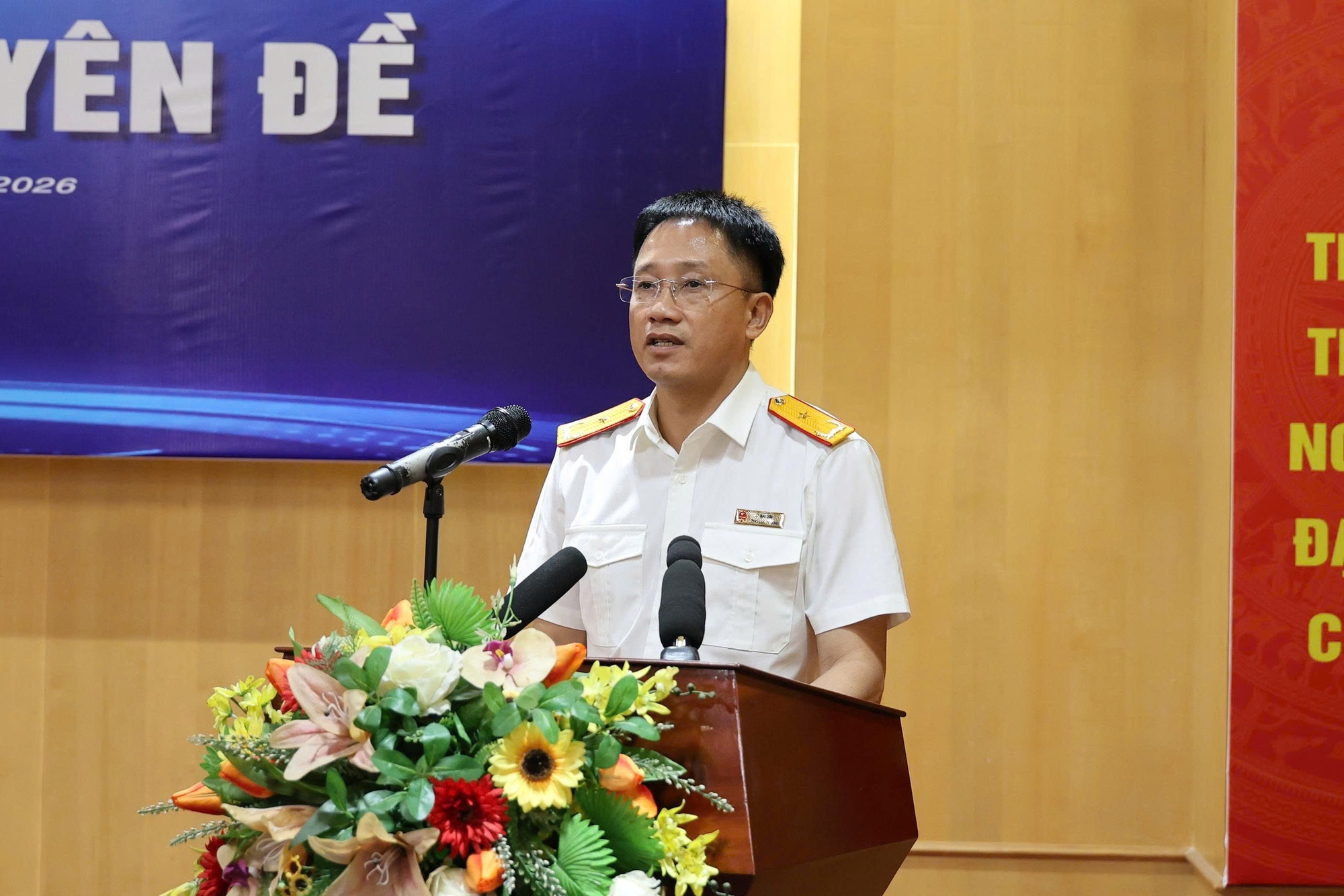 Cuc Thue: Nghien cuu go lenh hoan xuat canh ngay khi nguoi dan nop du thue hinh anh