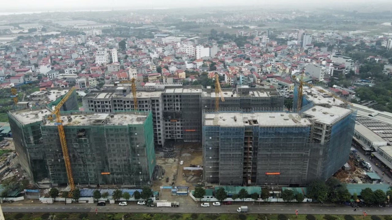 Hon 3.600 nguoi boc tham gianh suat mua NOXH gia 1 ty dong/can hinh anh