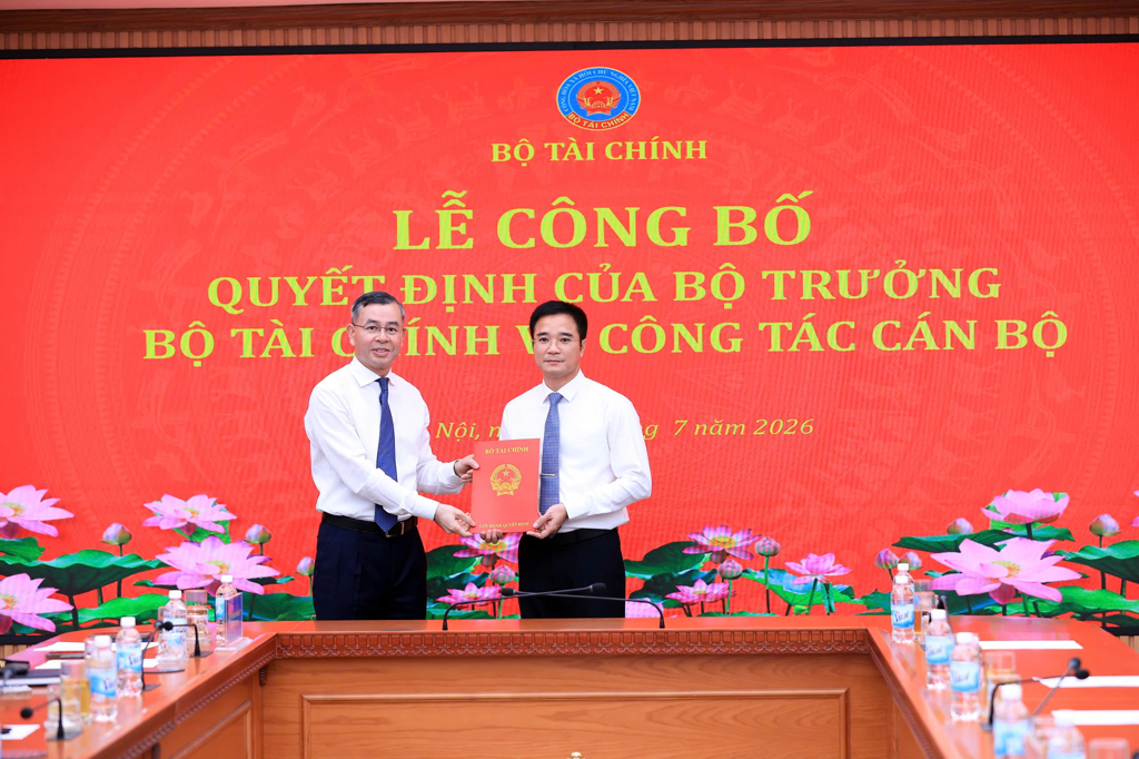 Dai ta Vu Cao Son giu chuc Chanh Van phong Bo Tai chinh hinh anh