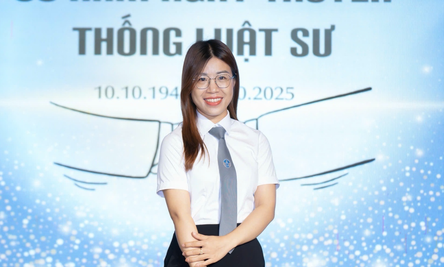 bỏ c&ocirc;ng chứng ảnh 2