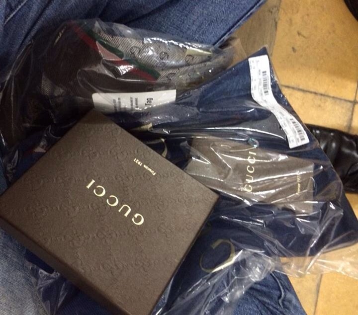 Bi hai chuyen 'dot kich' kho hang hieu Gucci thanh ly hinh anh