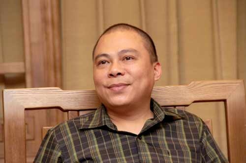 Nhung dieu lam nen tinh cach em trai ty phu Pham Nhat Vuong hinh anh