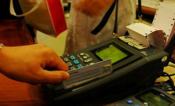 Khong ca the van mat tien hinh anh