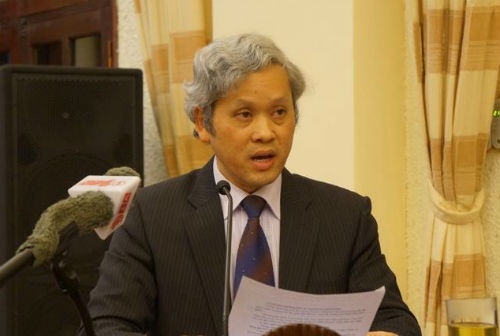 Tai sao 18 nguoi Viet Nam chi lam bang 1 nguoi Singapore? hinh anh