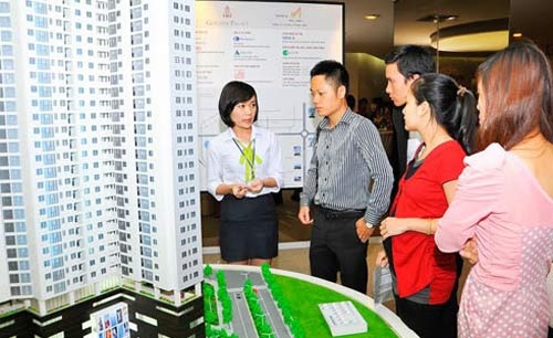 Nha dat: Cuoi nam vui bung hang, dau nam lo khuyen mai hinh anh