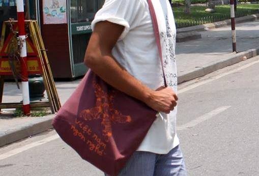 Sieu thi, cua hang tung chieu doc chong e dip nghi le hinh anh