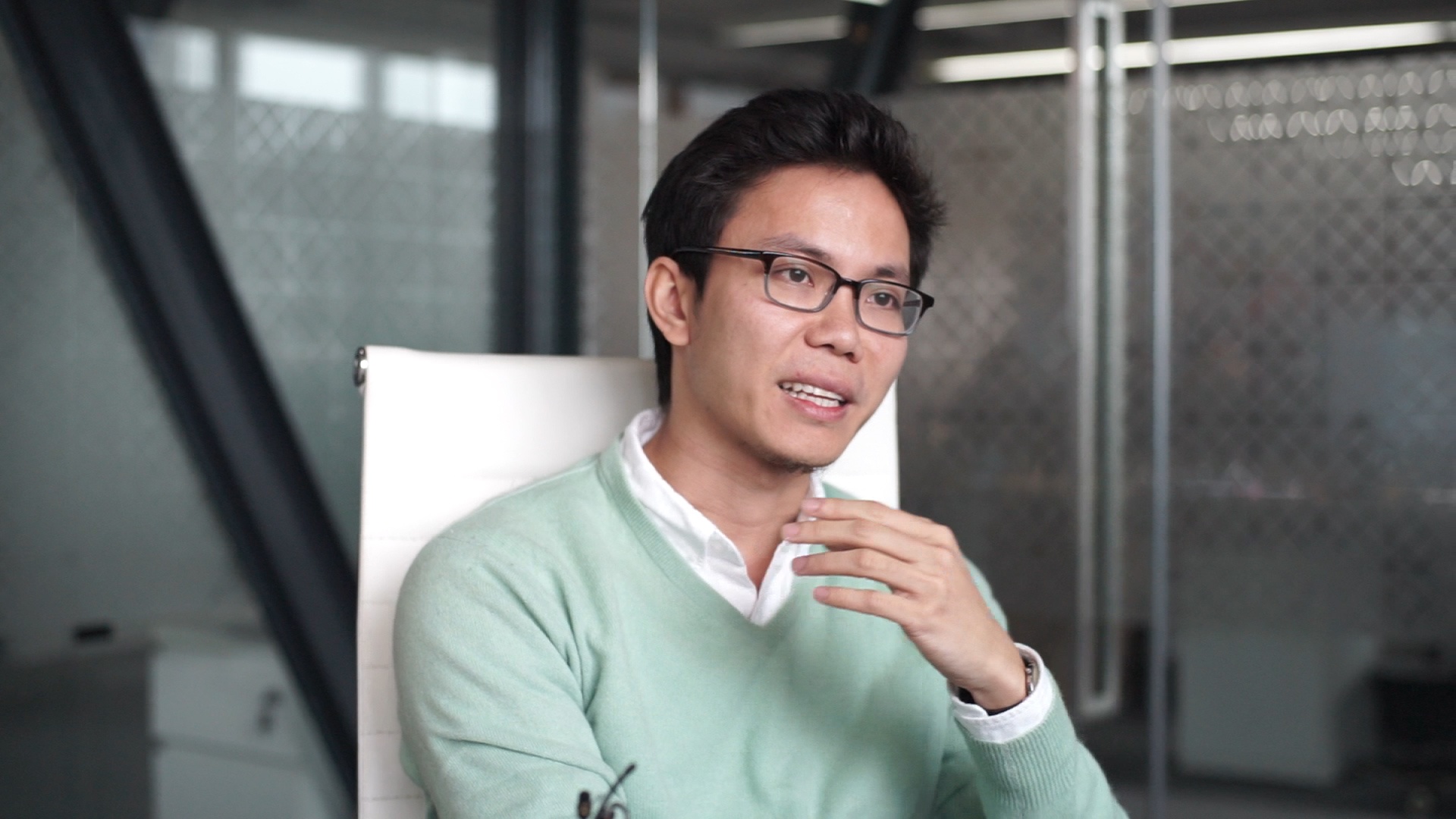 CEO Uber giai thich ve cat giam tien ho tro tai xe hinh anh