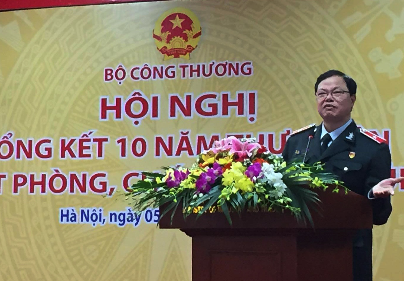 '10 nam chong tham nhung moi phat hien 1 vu la kho tin' hinh anh