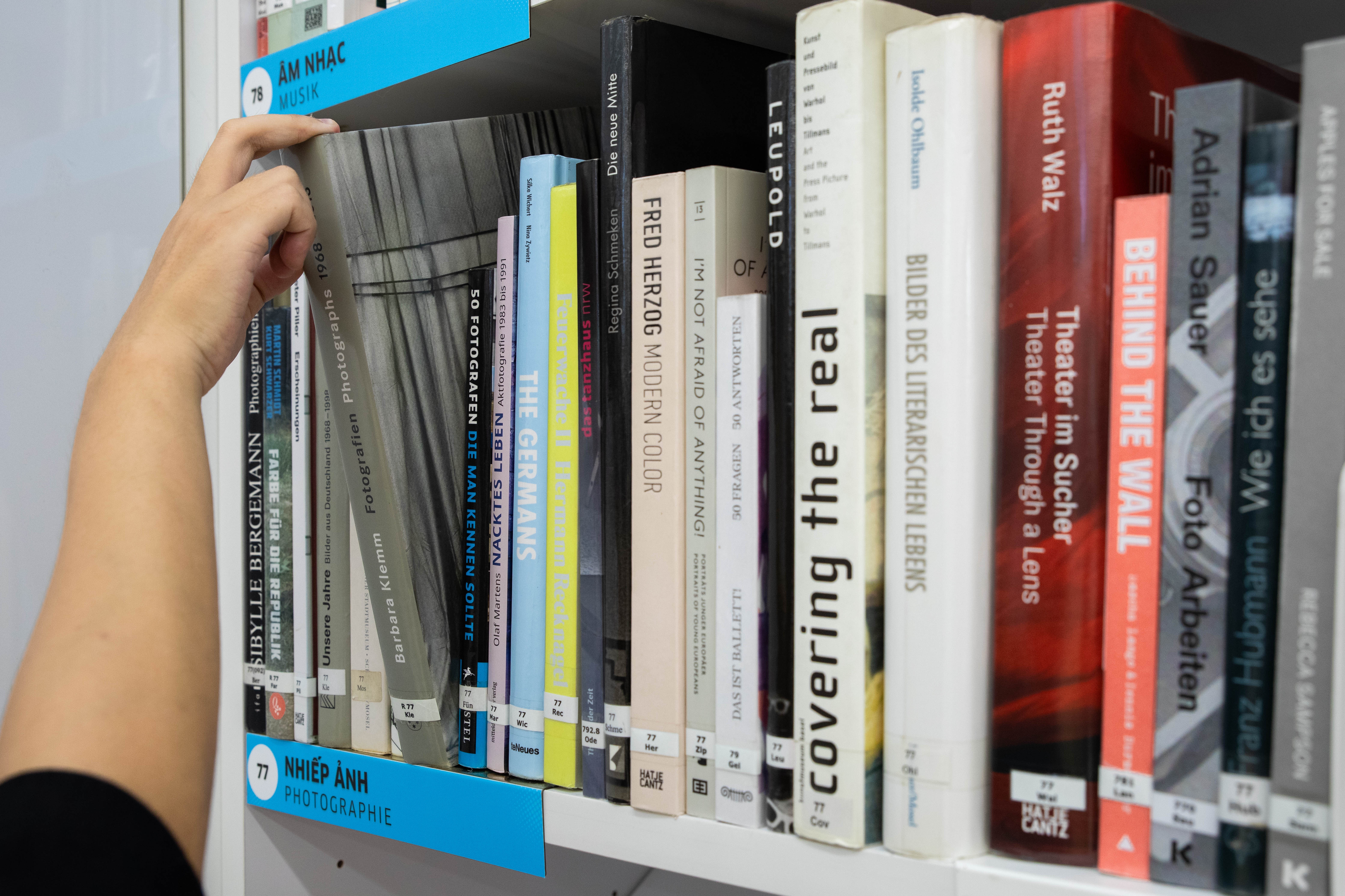 thu vien doc sach,  thu vien mien phi,  khong gian van hoa,  van hoc Duc anh 18