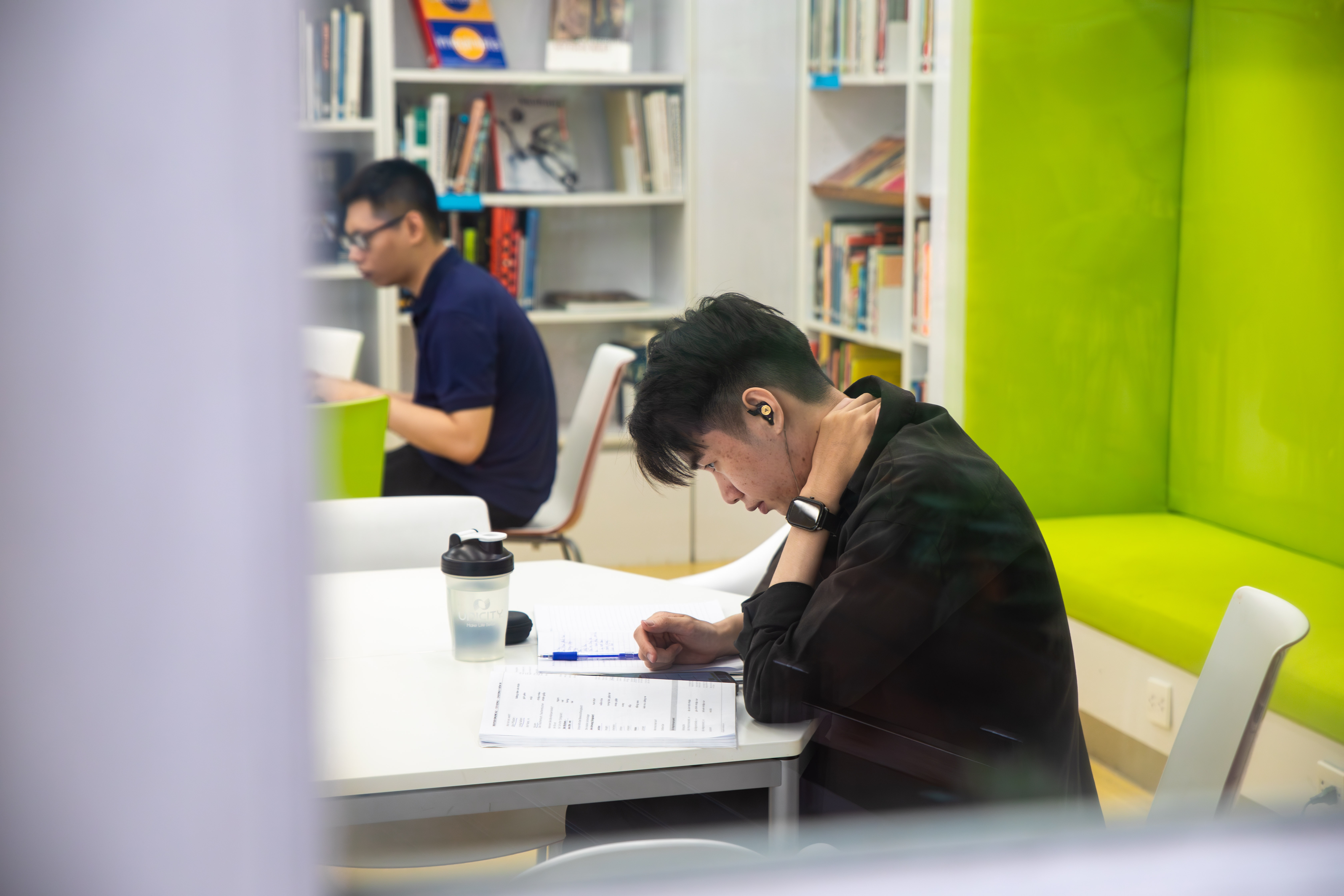 thu vien doc sach,  thu vien mien phi,  khong gian van hoa,  van hoc Duc anh 12