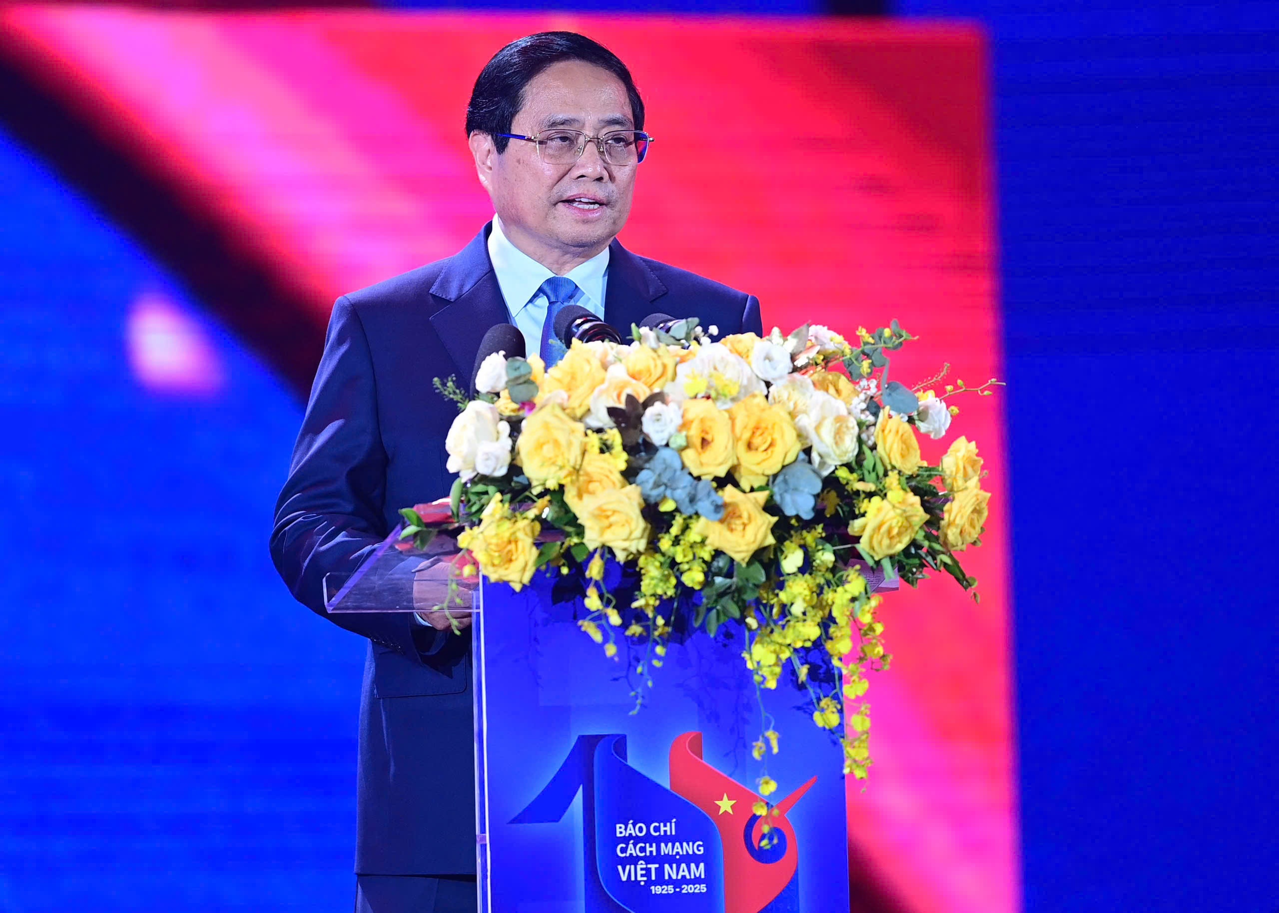 Giai bao chi,  ky niem bao chi,  le trao giai,  giai thuong bao,  bao chi sang tao anh 13