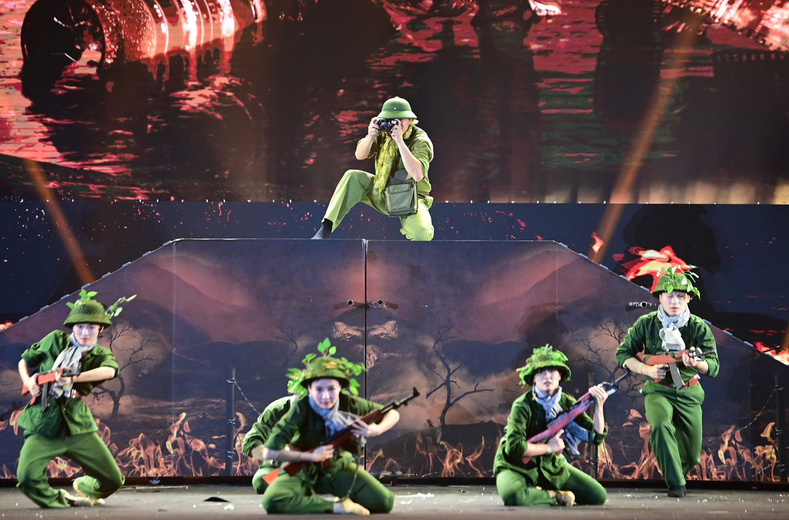 Giải báo chí, kỷ niệm báo chí, lễ trao giải, giải thưởng báo, báo chí sáng tạo ảnh 4 Giai bao chi, ky niem bao chi, le trao giai, giai thuong bao, bao chi sang tao anh 4