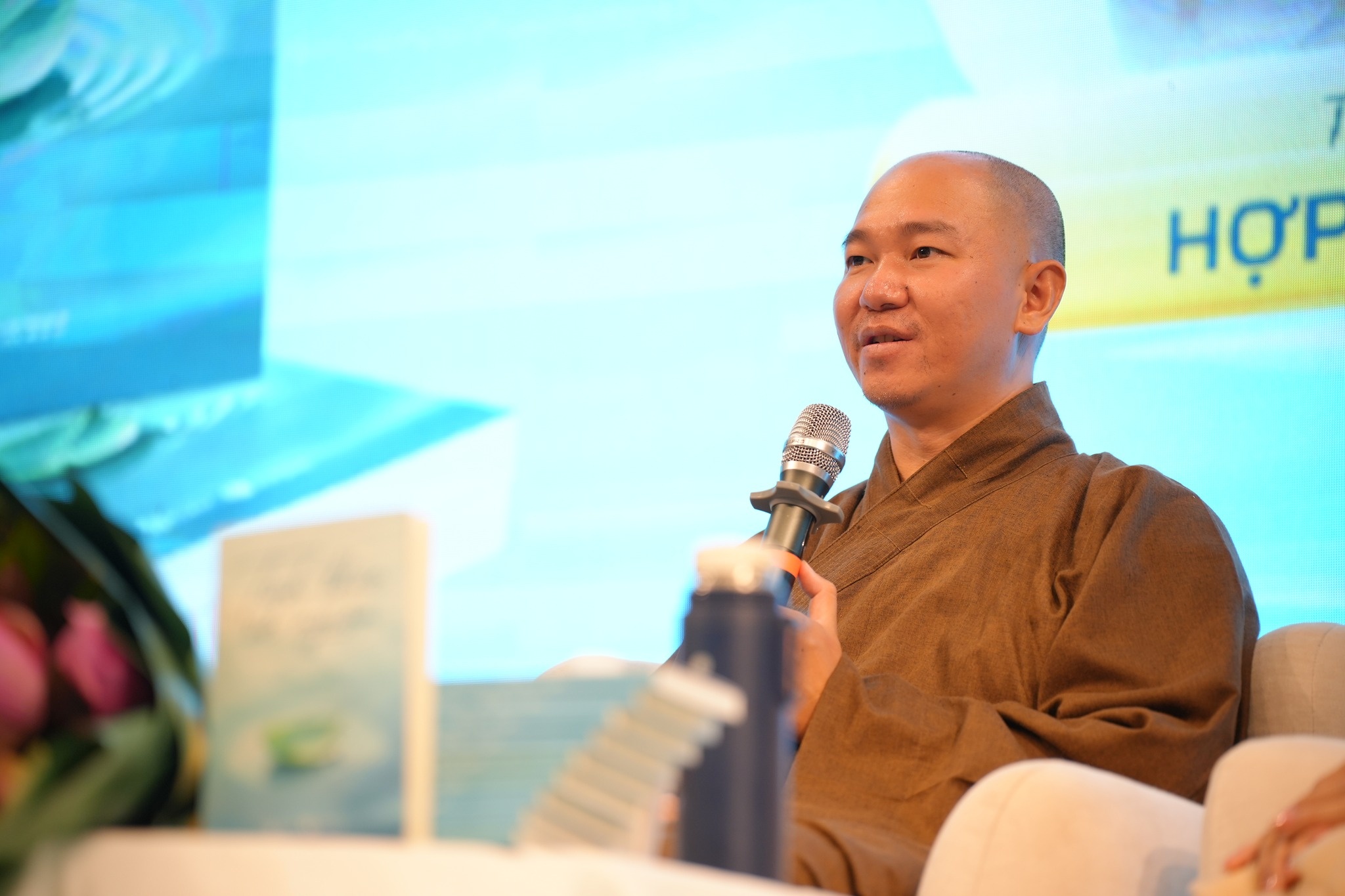 'Doi canh vo tam' giup nguoi tre tranh khoi vong xoay cam xuc hinh anh