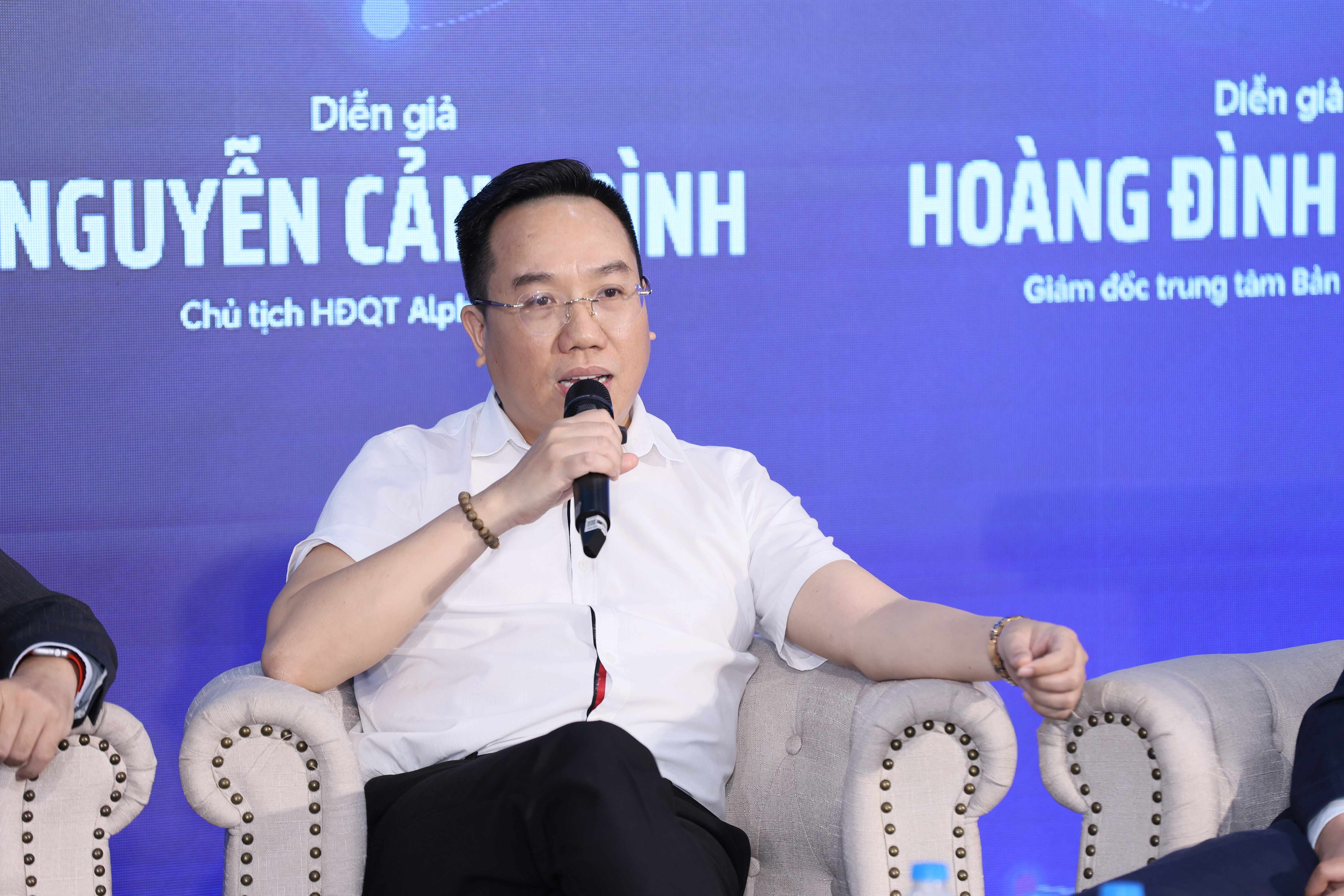 Xuat ban la trung tam cua he tri thuc trong ky nguyen moi hinh anh