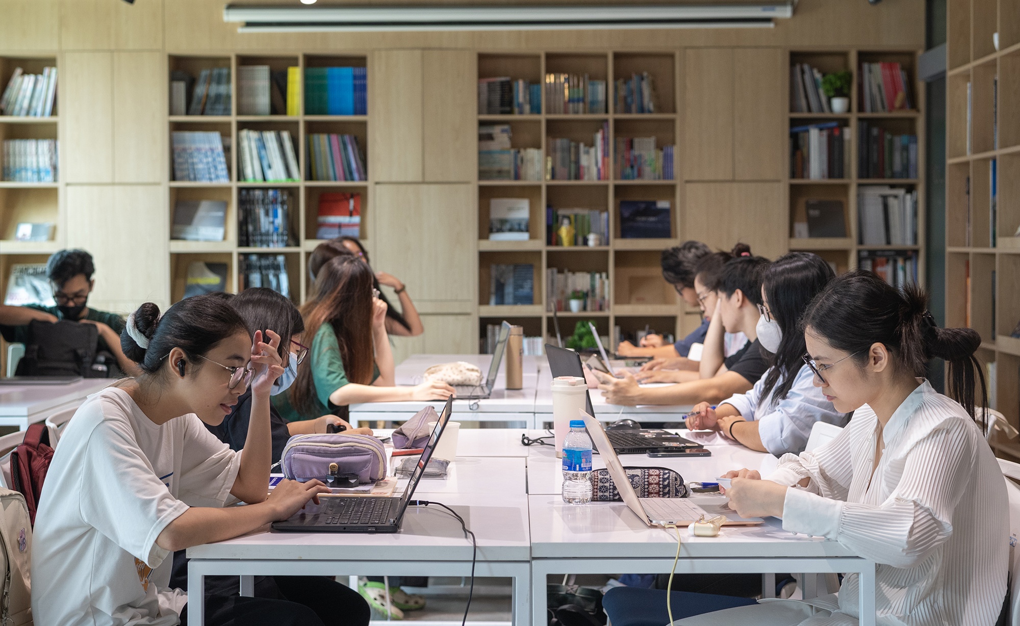 khong gian thu vien,  thu vien kien truc,  thiet ke kien truc,  thu vien Ha Noi anh 3