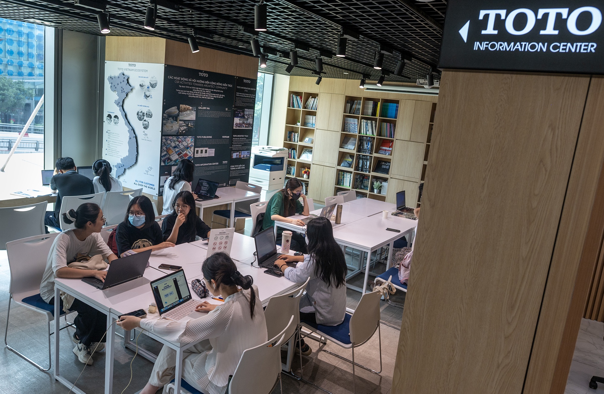 khong gian thu vien,  thu vien kien truc,  thiet ke kien truc,  thu vien Ha Noi anh 2