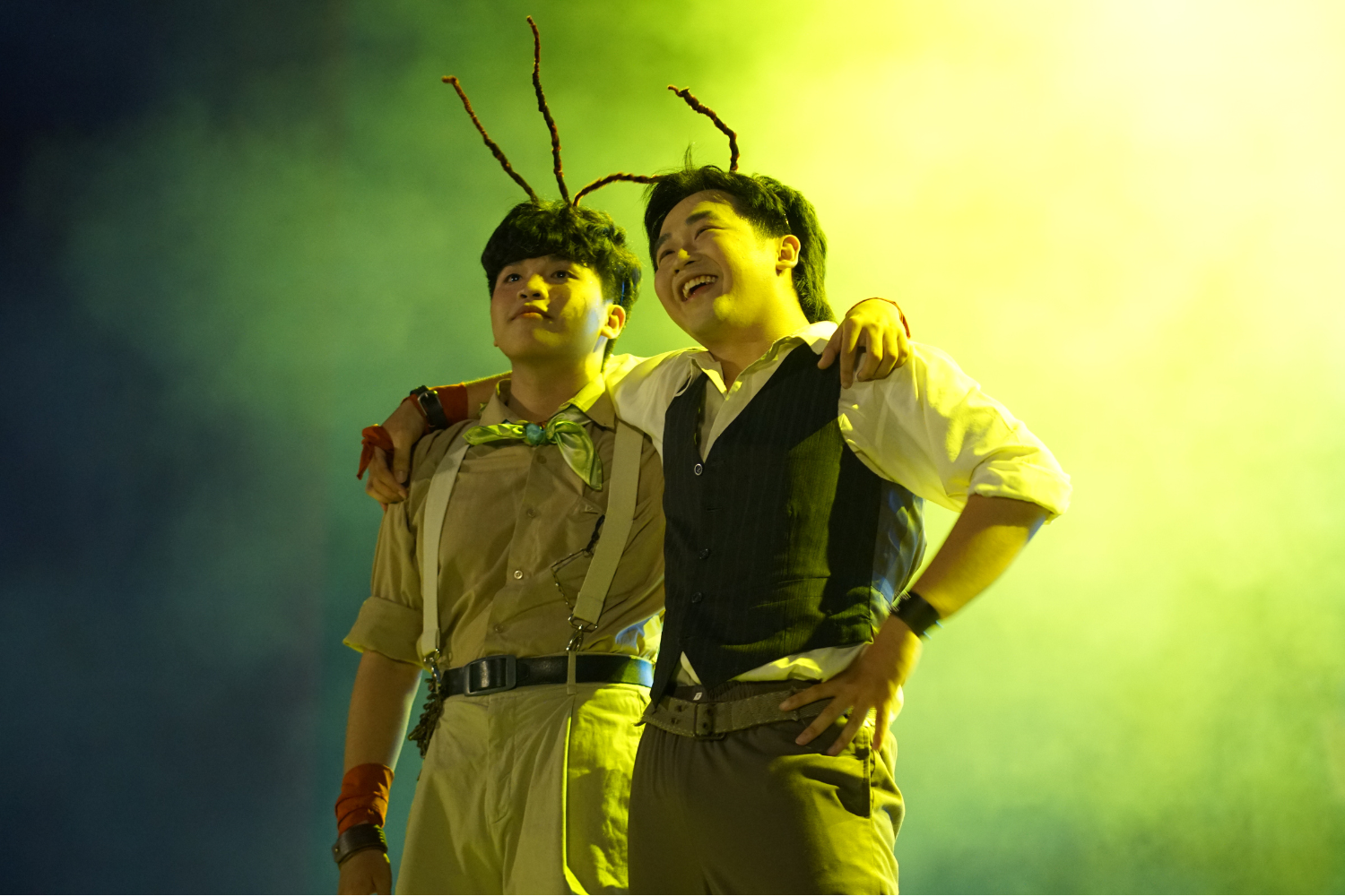 hoi sach sinh vien,  sinh vien Vinh Long,  Chuyen Ben Tre,  van hoa doc,  hoat dong doc anh 4