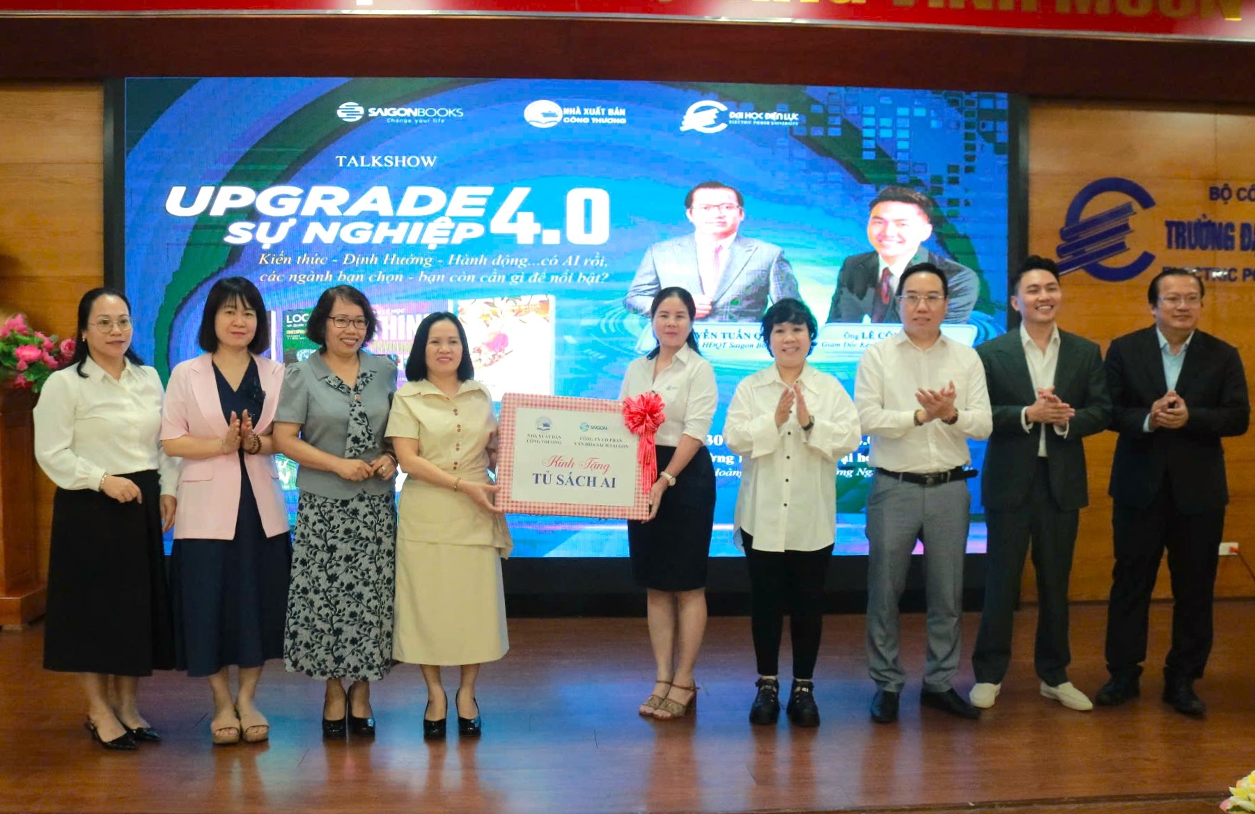 Saigon books,  sach AI,  su nghiep 4.0,  talkshow su nghiep,  dinh huong cong viec anh 2