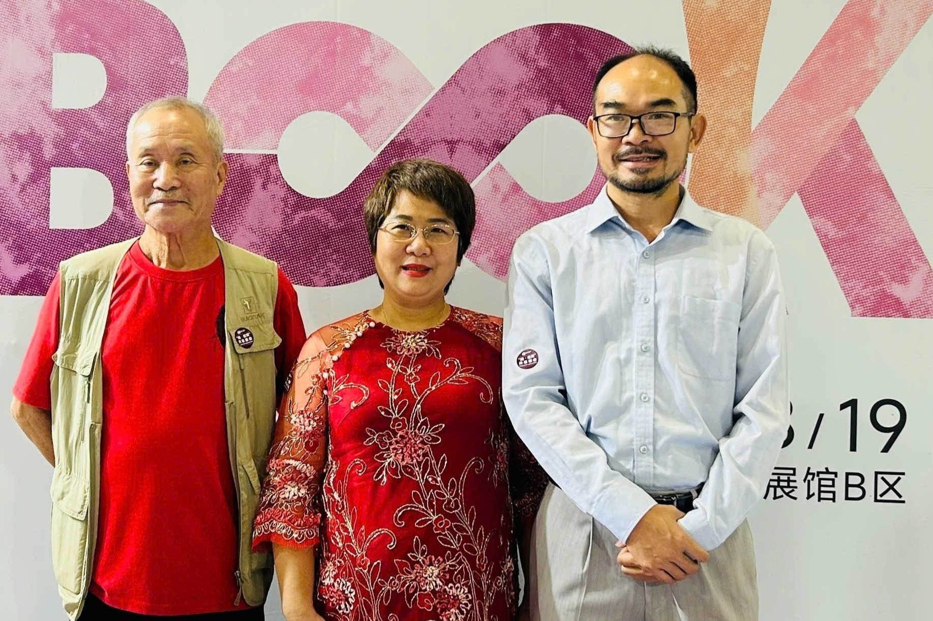 Viet Nam la khach moi danh du tai Tuan le sach o Trung Quoc hinh anh