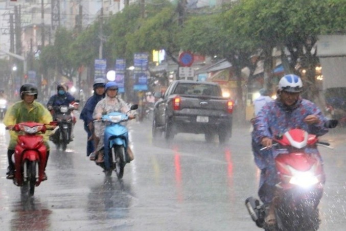 Thoi tiet dip 2/9: Khu vuc Thanh Hoa - Quang Tri co mua to den rat to hinh anh