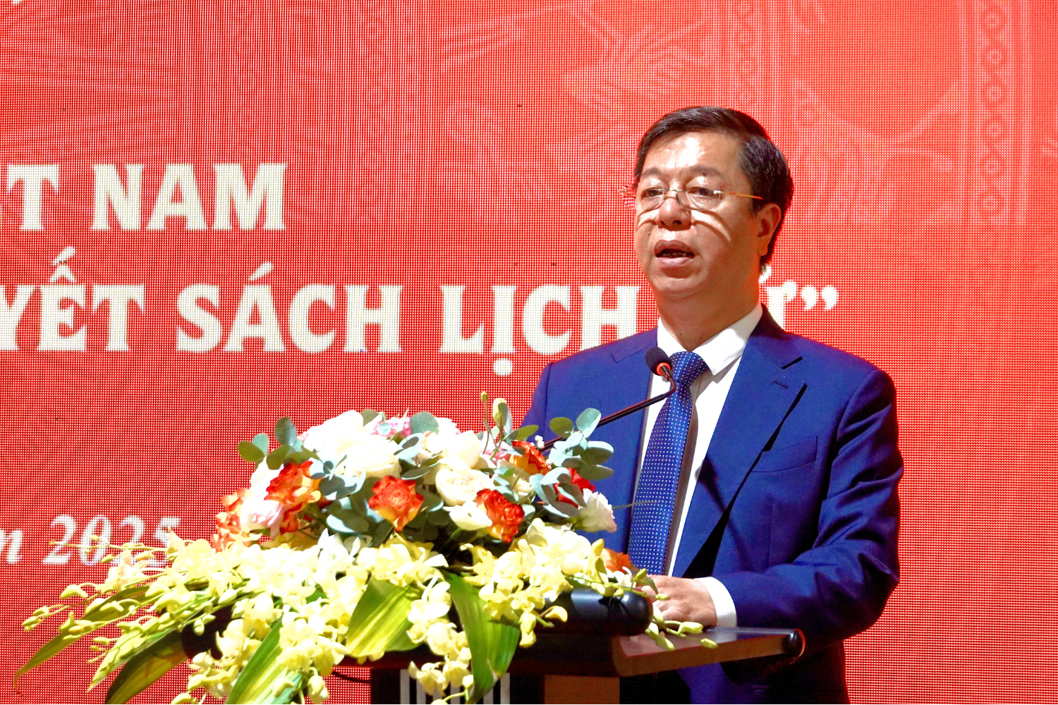 Dai hoi Dang,  A80,  Bo Cong an,  sach lich su,  Trien lam quoc gia anh 2