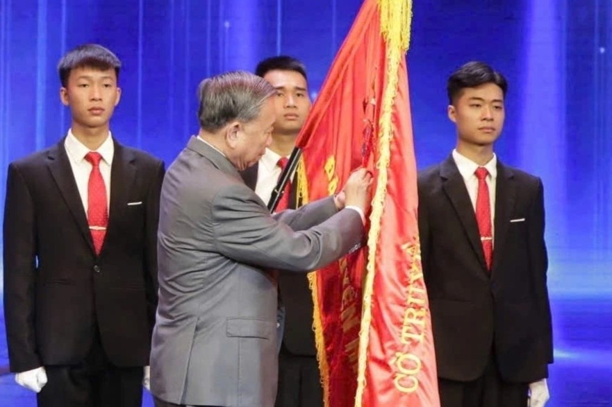 Dai Truyen hinh Viet Nam nhan Huan chuong Lao dong hang Nhat hinh anh