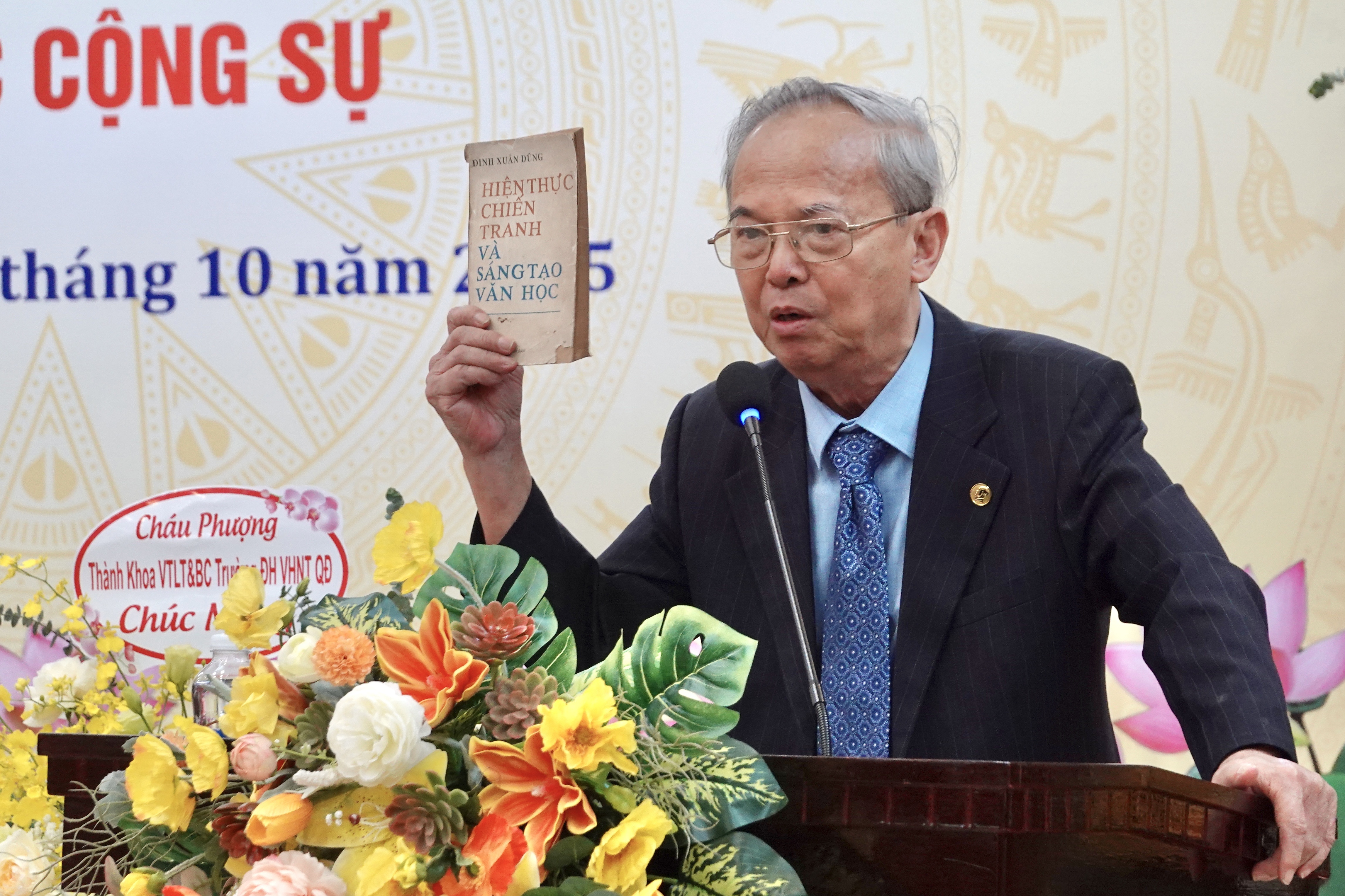 van hoa,  phat trien van hoa,  Bo Van hoa,  van hoa duong dai,  van hoa Viet anh 3
