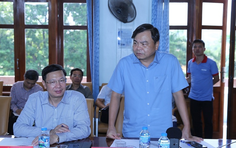 bao,  ung pho bao,  bao so 11,  kiem tra ho chua,  tinh mang nguoi dan anh 3