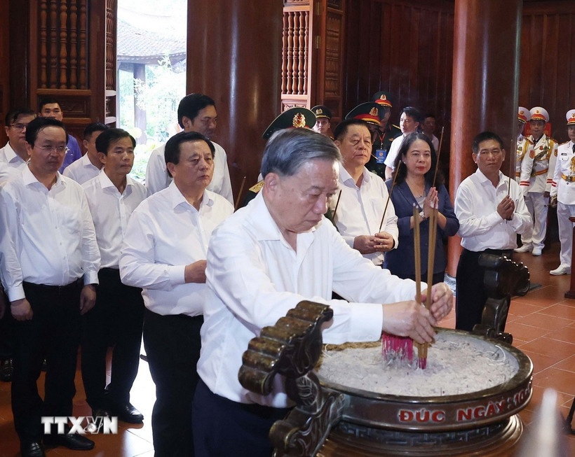 Tong bi thu,  To Lam,  dang huong,  Ho Chi Minh,  Nghe An anh 1