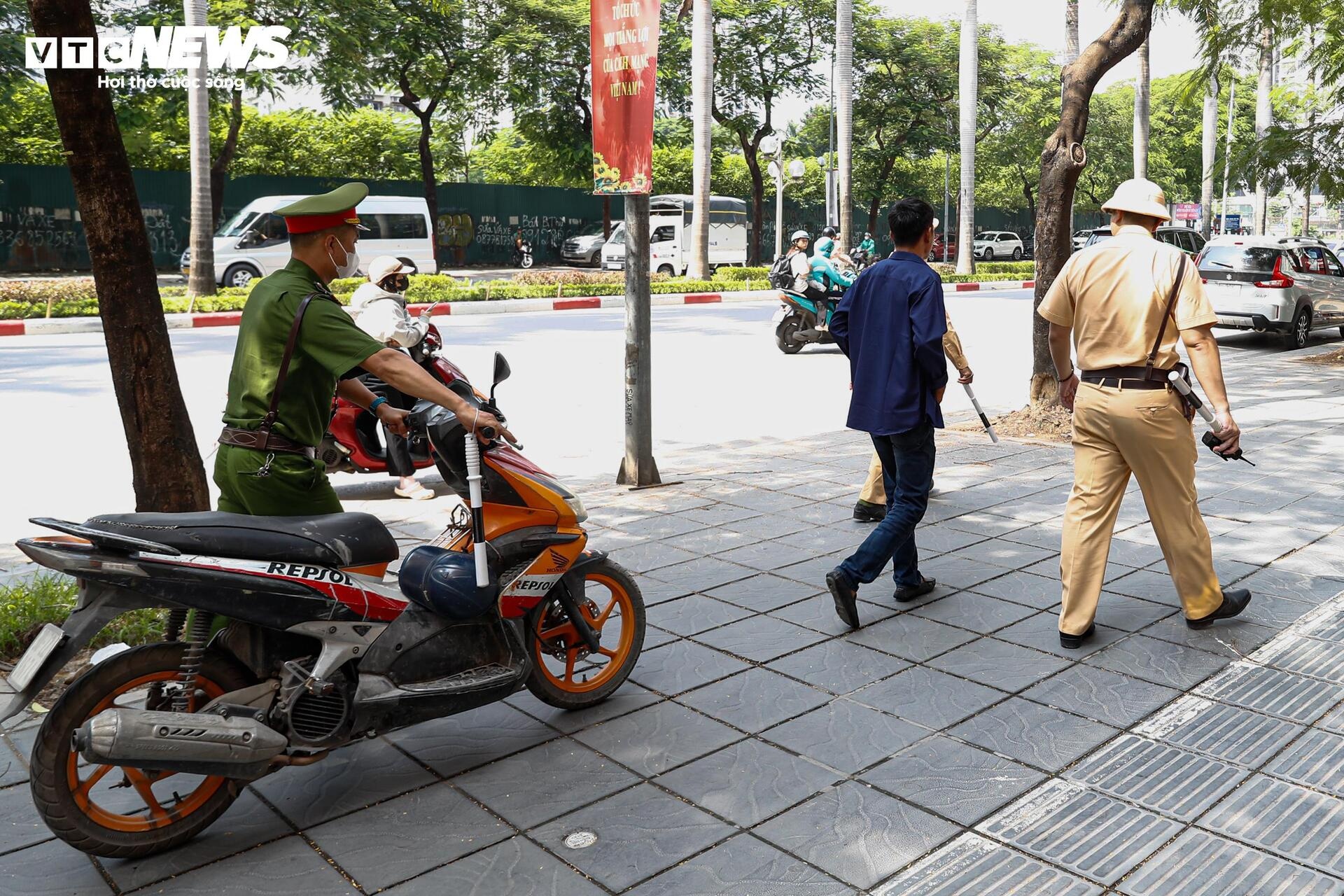 vi pham nong do con anh 2