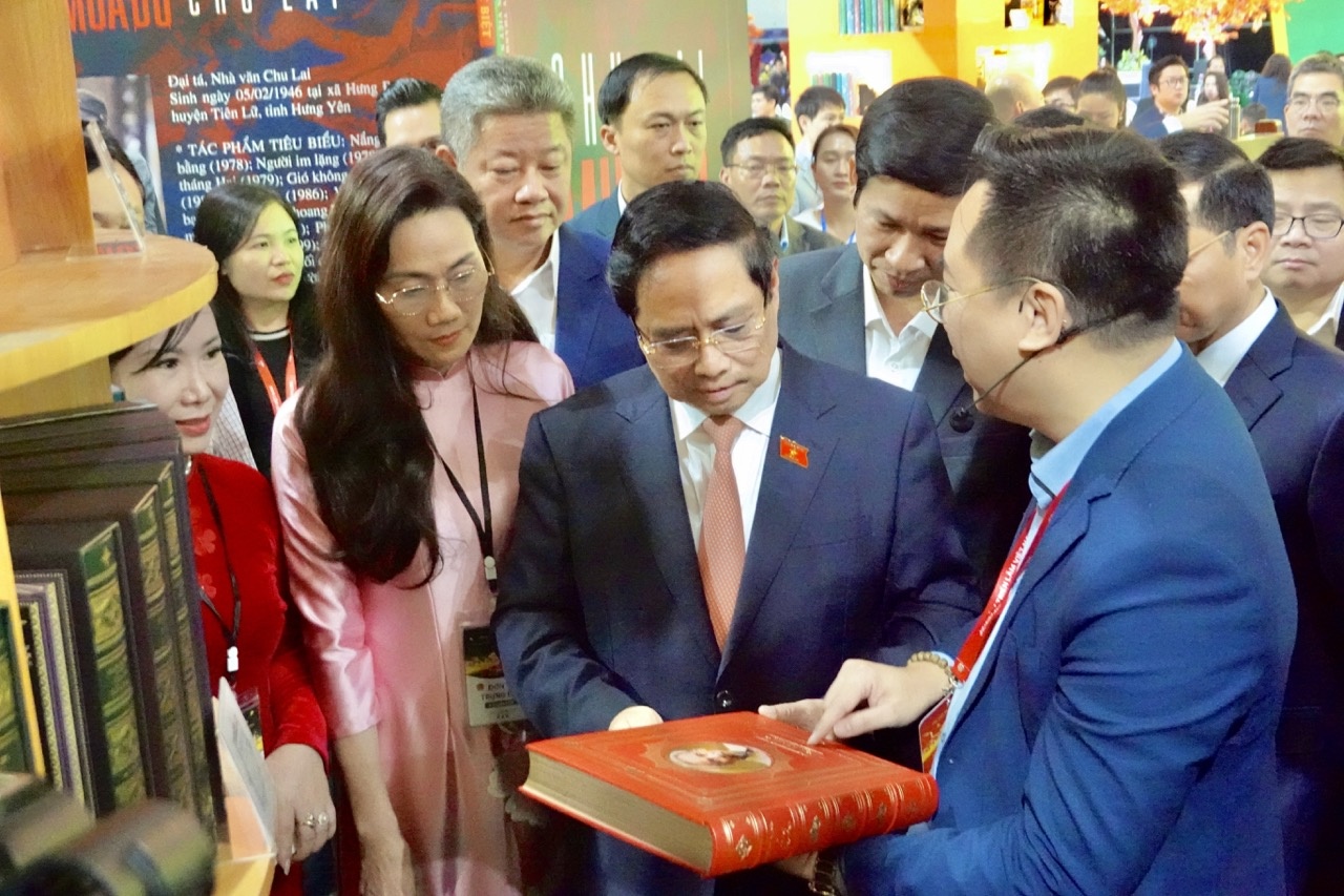 Thủ tướng, Phạm Minh Chính, Hội chợ Mùa thu, hội chợ công thương, buôn bán hàng hóa, hội chợ ảnh 7 Thu tuong, Pham Minh Chinh, Hoi cho Mua thu, hoi cho cong thuong, buon ban hang hoa, hoi cho anh 7