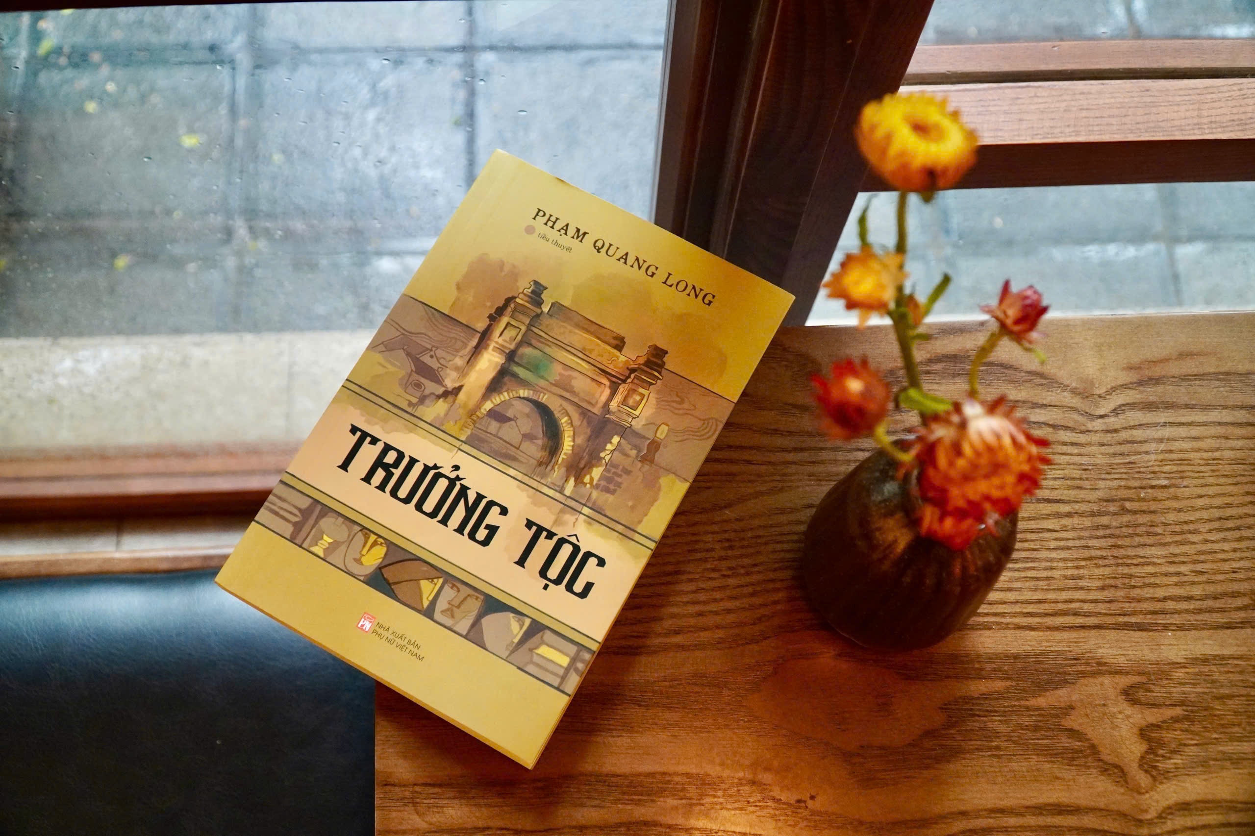 mau thuan the he,  khoang cach the he,  xung dot,  nong thon Viet,  dong toc,  lang que Viet anh 1