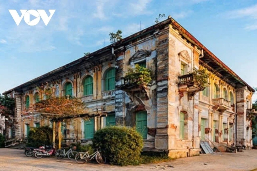 Dinh tinh truong Go Cong 'bien mat' trach nhiem thuoc ve ai? hinh anh