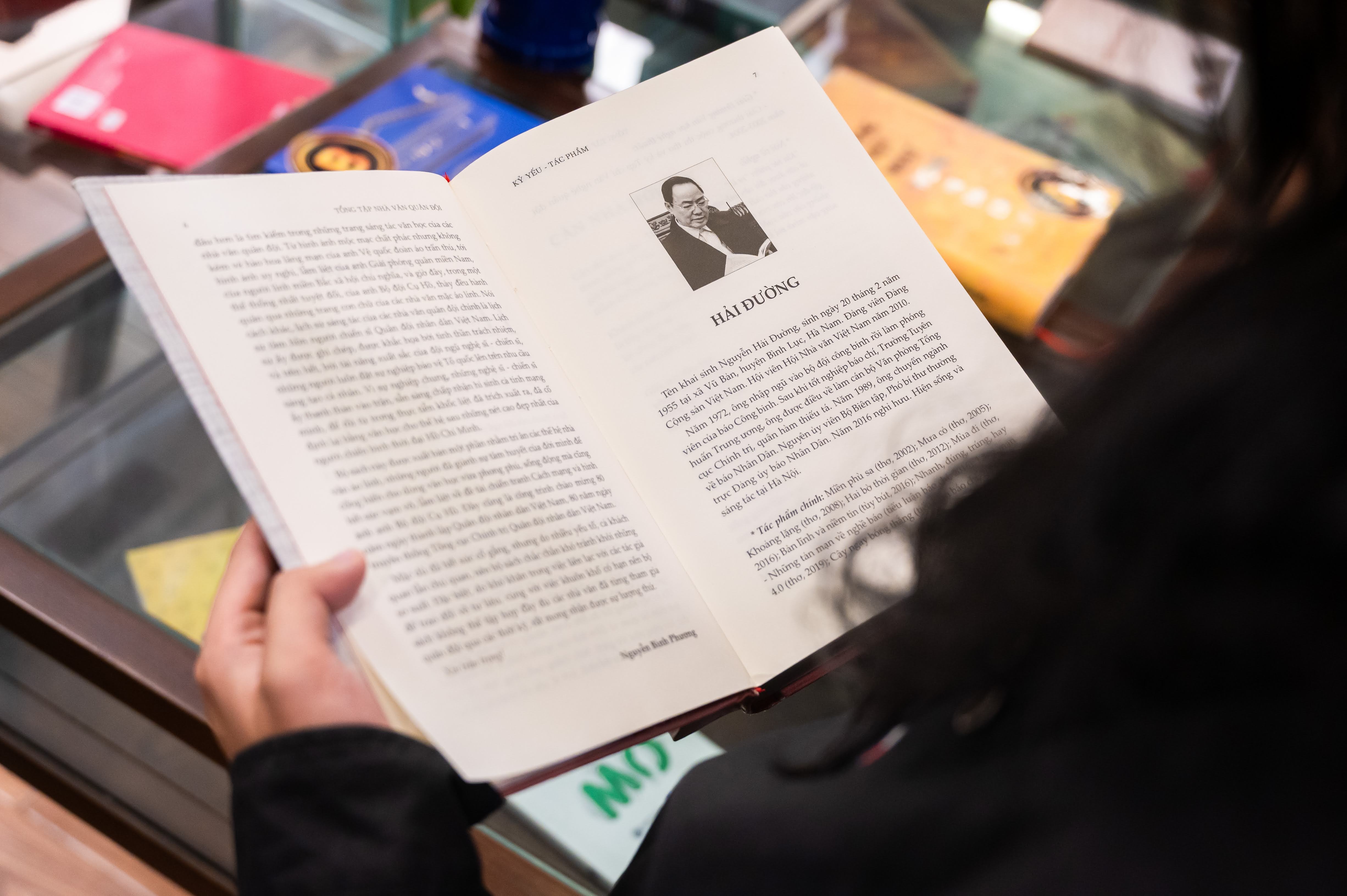 Giai thuong Sach quoc gia anh 9