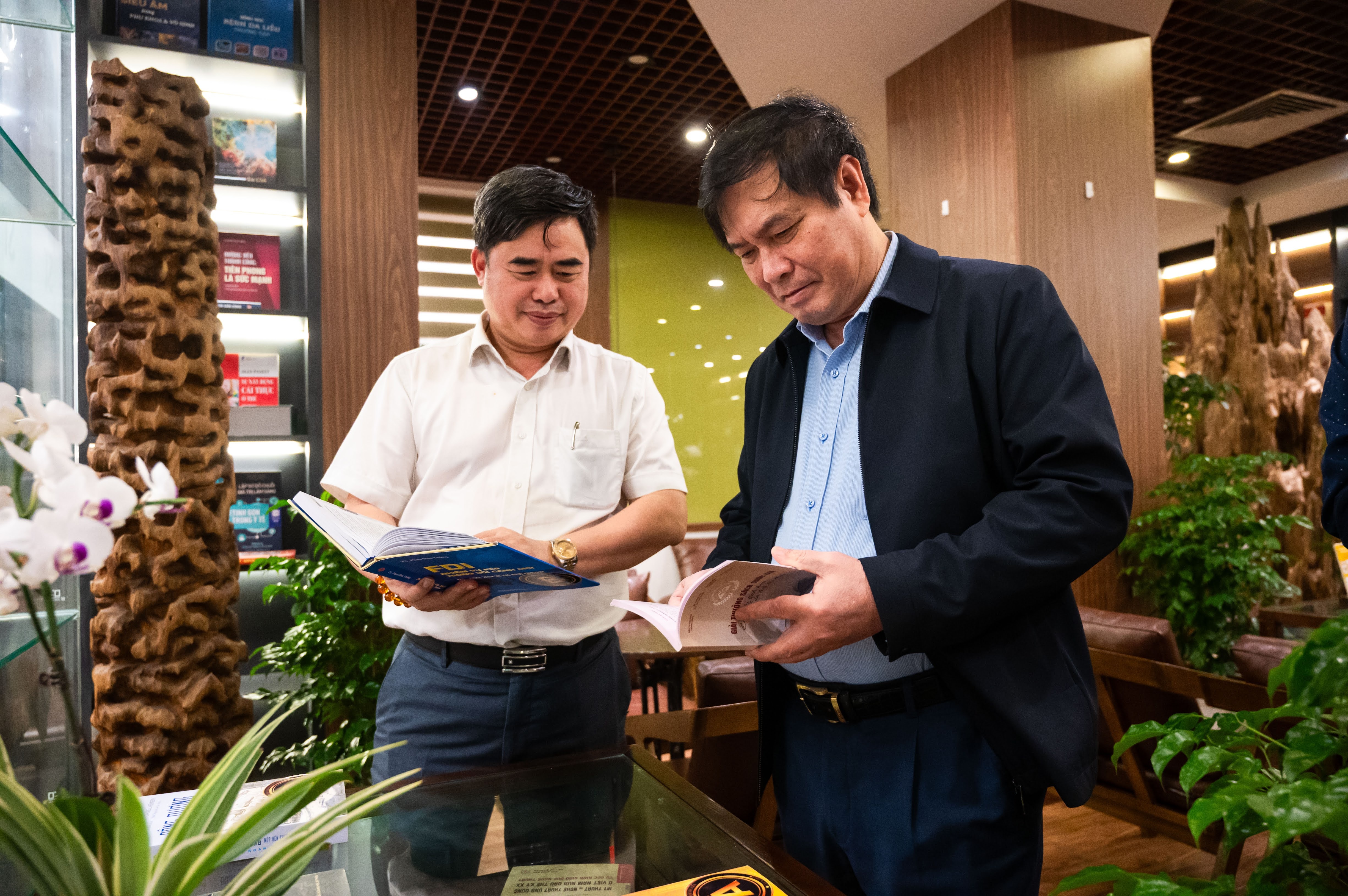 Giai thuong Sach quoc gia anh 2