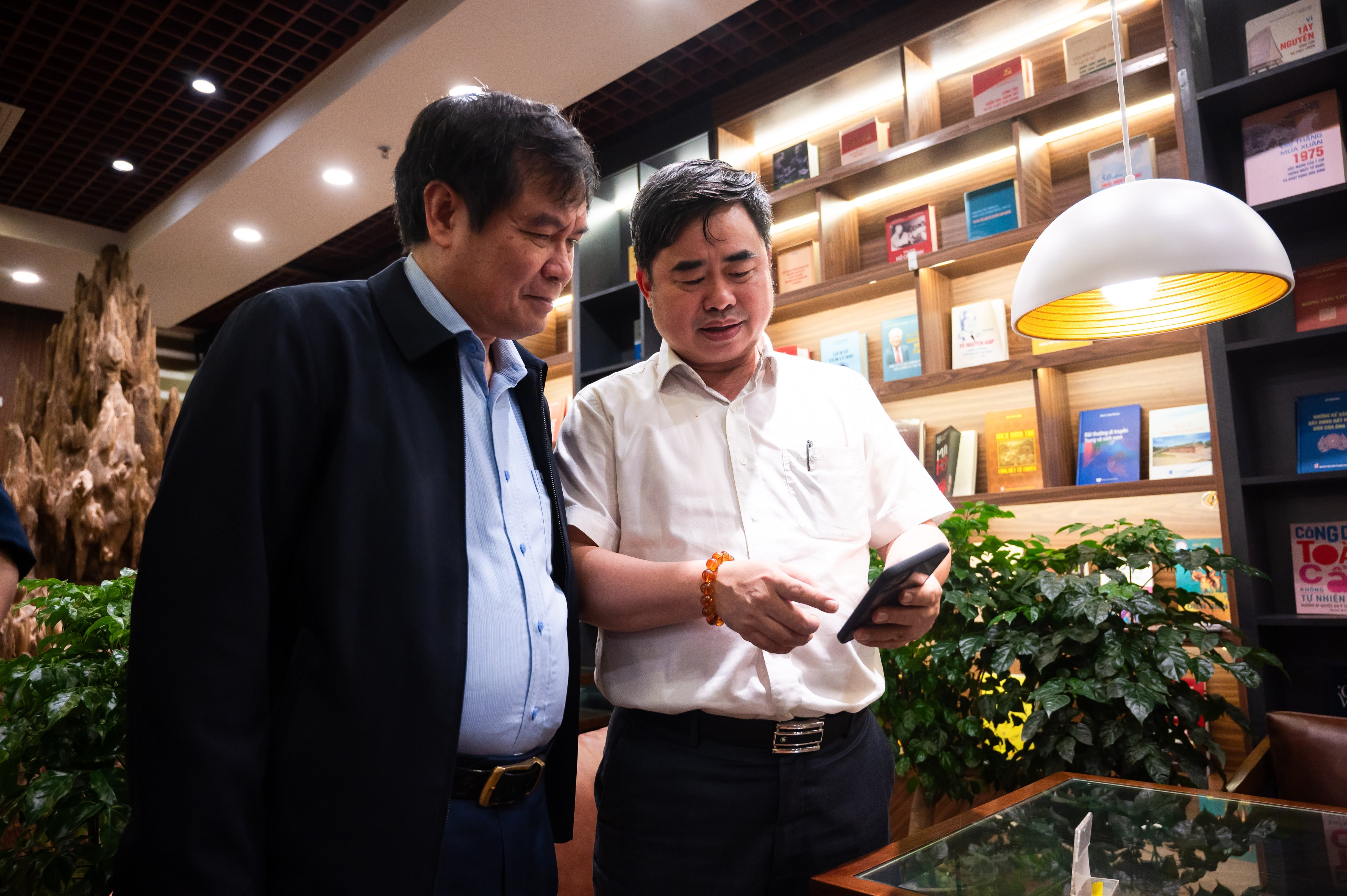 Giai thuong Sach quoc gia anh 3