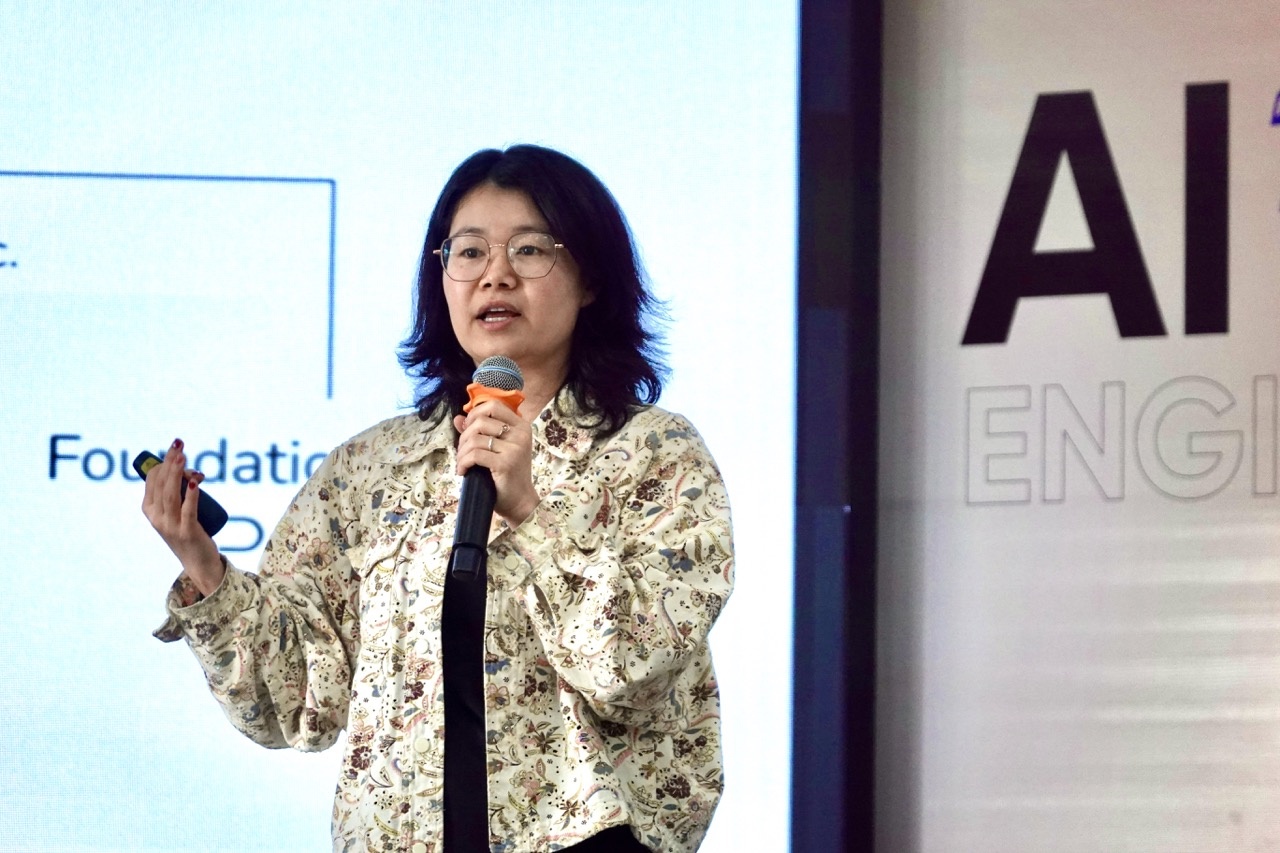 Chip Huyen va 'cuoc choi moi' cua AI Engineering hinh anh