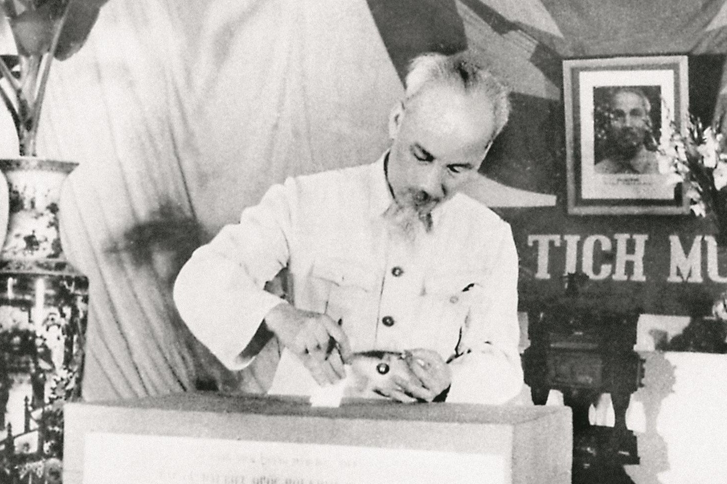 Quoc hoi Viet Nam: Nhung dau an 80 nam dong hanh cung dan toc hinh anh