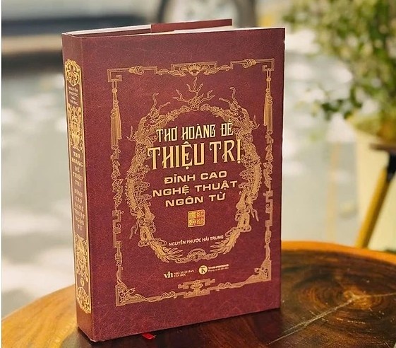 'Tho Hoang de Thieu Tri' dat giai A Giai thuong Van hoc Nghe thuat hinh anh