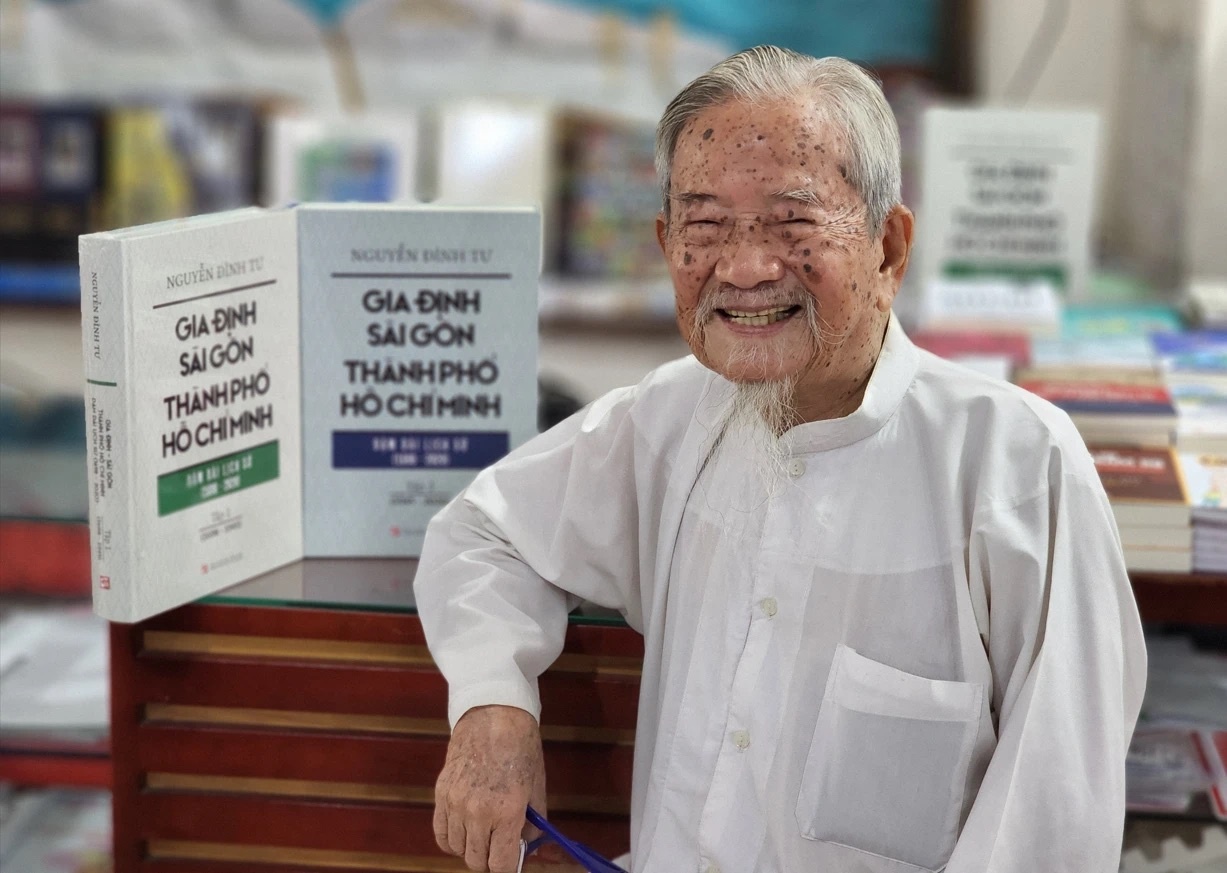 Nhung cuon sach duoc Giai A Giai thuong Sach Quoc gia qua cac nam hinh anh