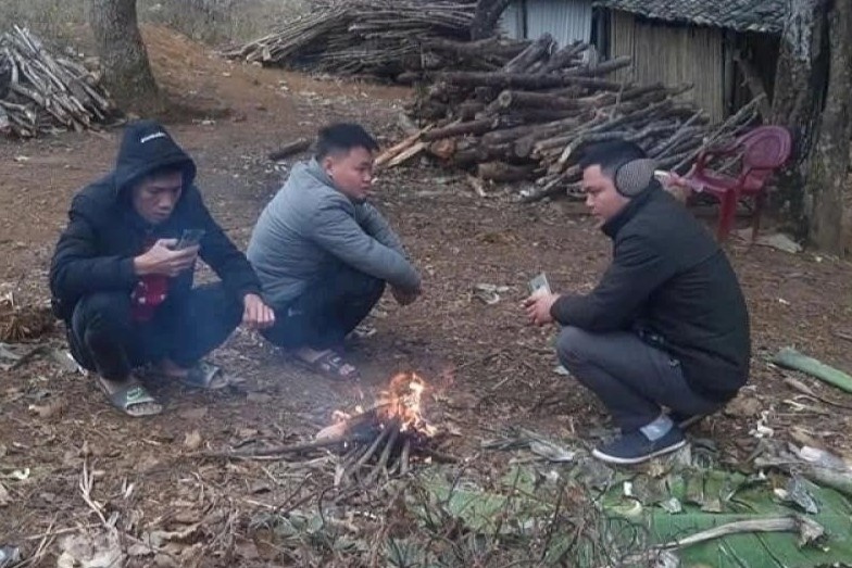 Thoi tiet ngay 1/2: Mien Bac ret, vung nui ret dam, Trung Bo mua dong hinh anh