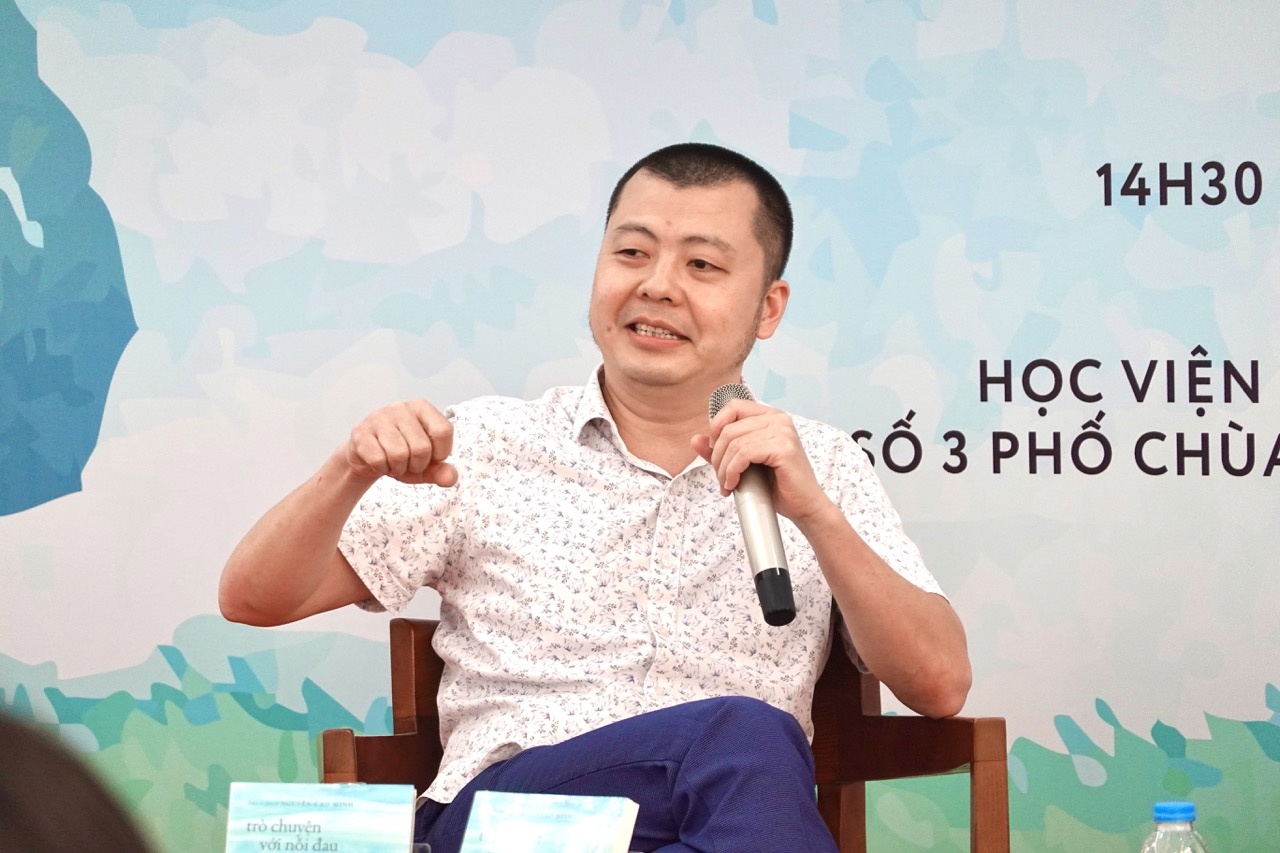 Tien si tam ly ke goc khuat chua lanh hinh anh