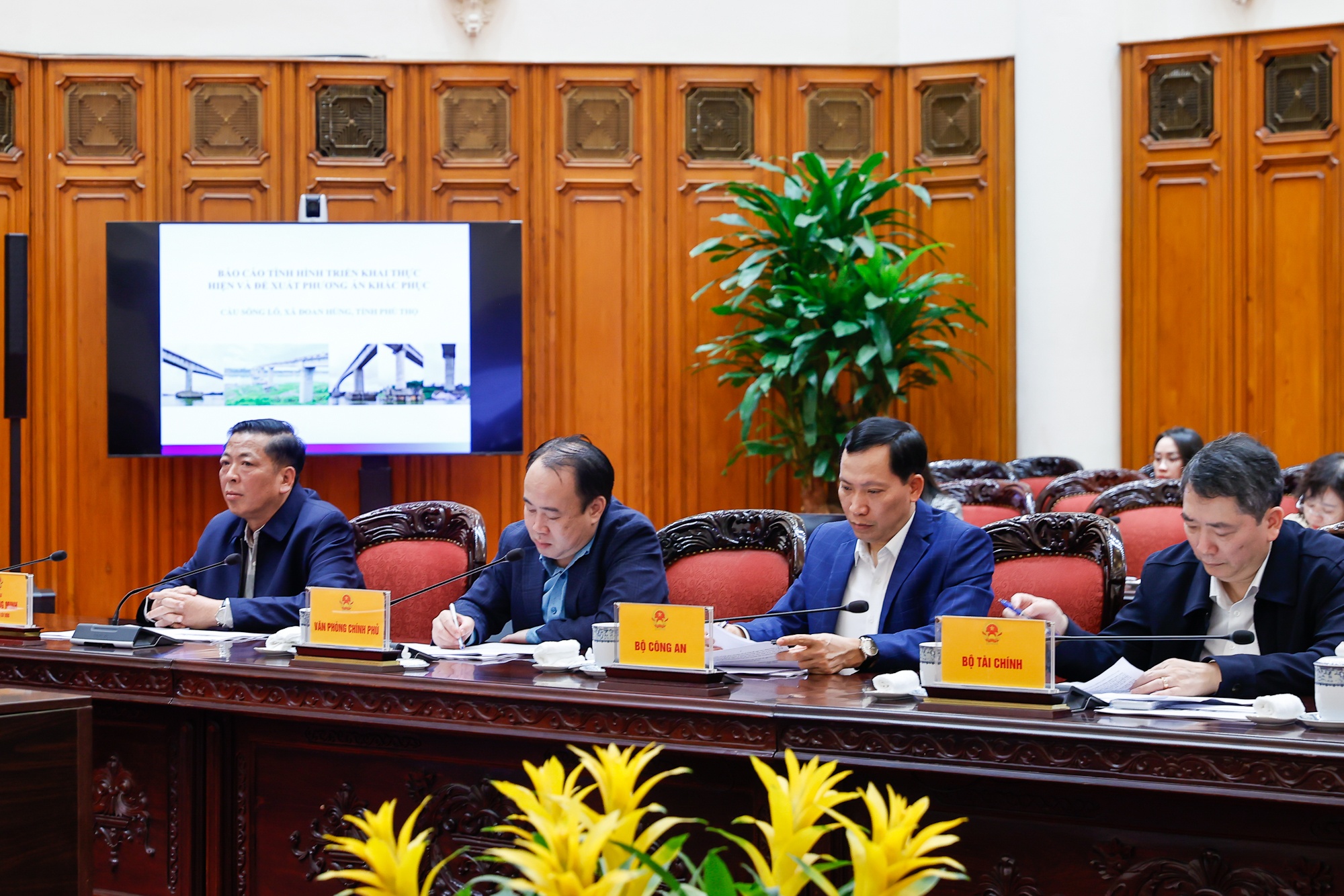 Pham Minh Chinh anh 5