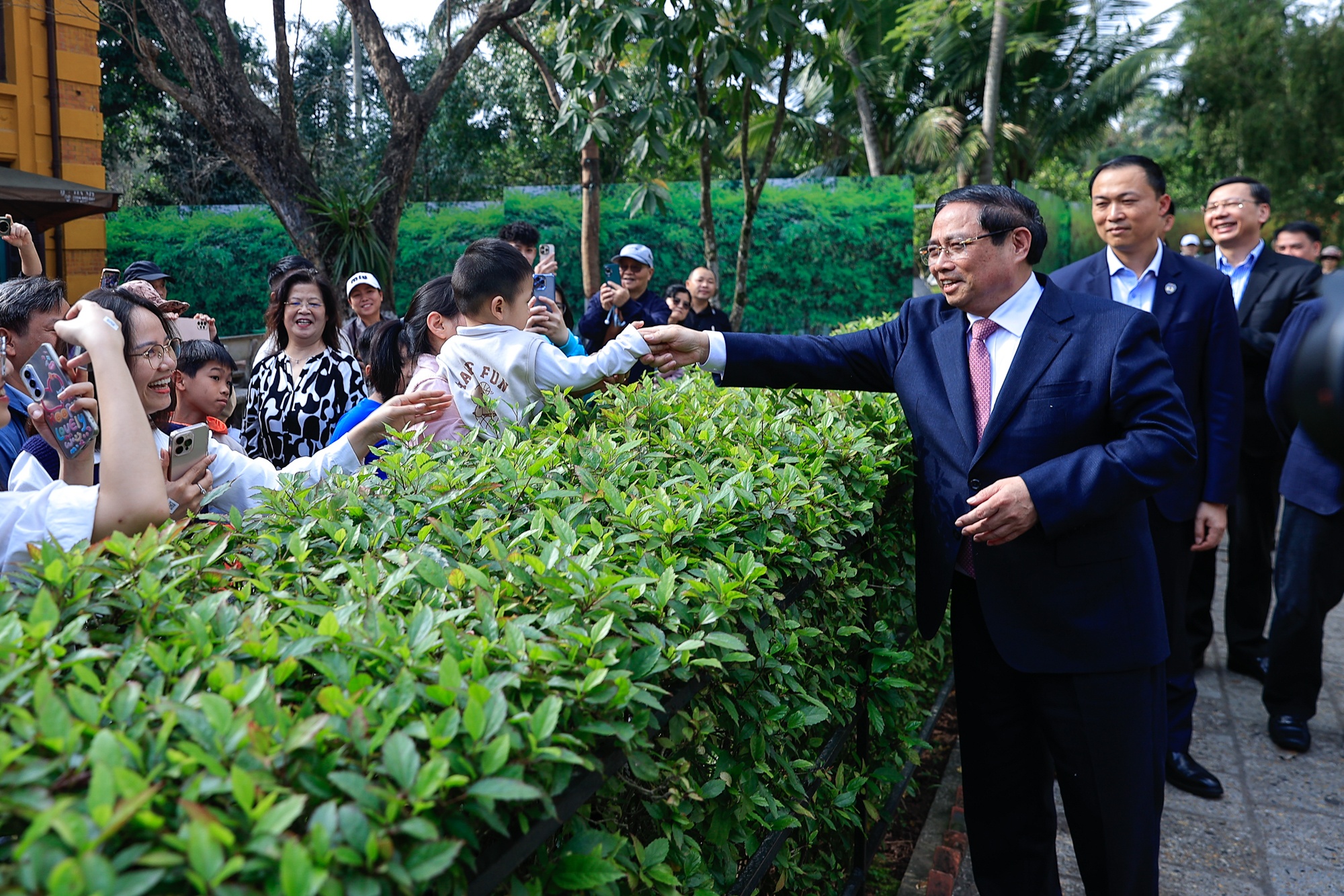 Pham Minh Chinh anh 4