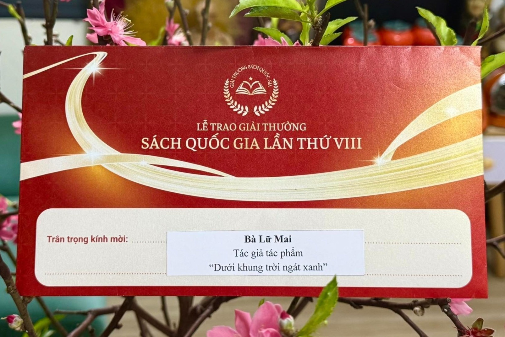 Hoi hop dem nguoc toi Le trao Giai thuong Sach Quoc gia lan VIII hinh anh